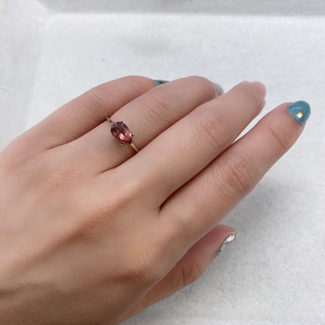 ピンクアパタイト(宝石名アパタイト) ブラジル産 1.05ct 識別済[210812463]8.2×5.3mm前後