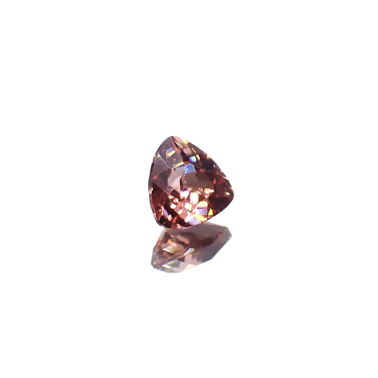 ピンクジルコン スリランカ/カンボジア産 0.56ct [240627914]4.6x4.4mm前後