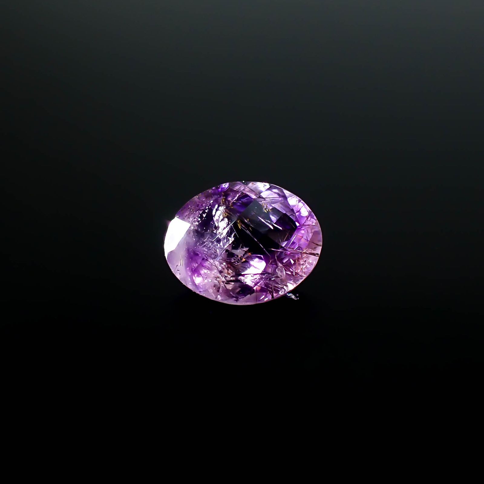 ◇チェッカーカット◇アメジストエレスチャル ブラジル産 2.27ct [250730855]9.8x7.8mm前後