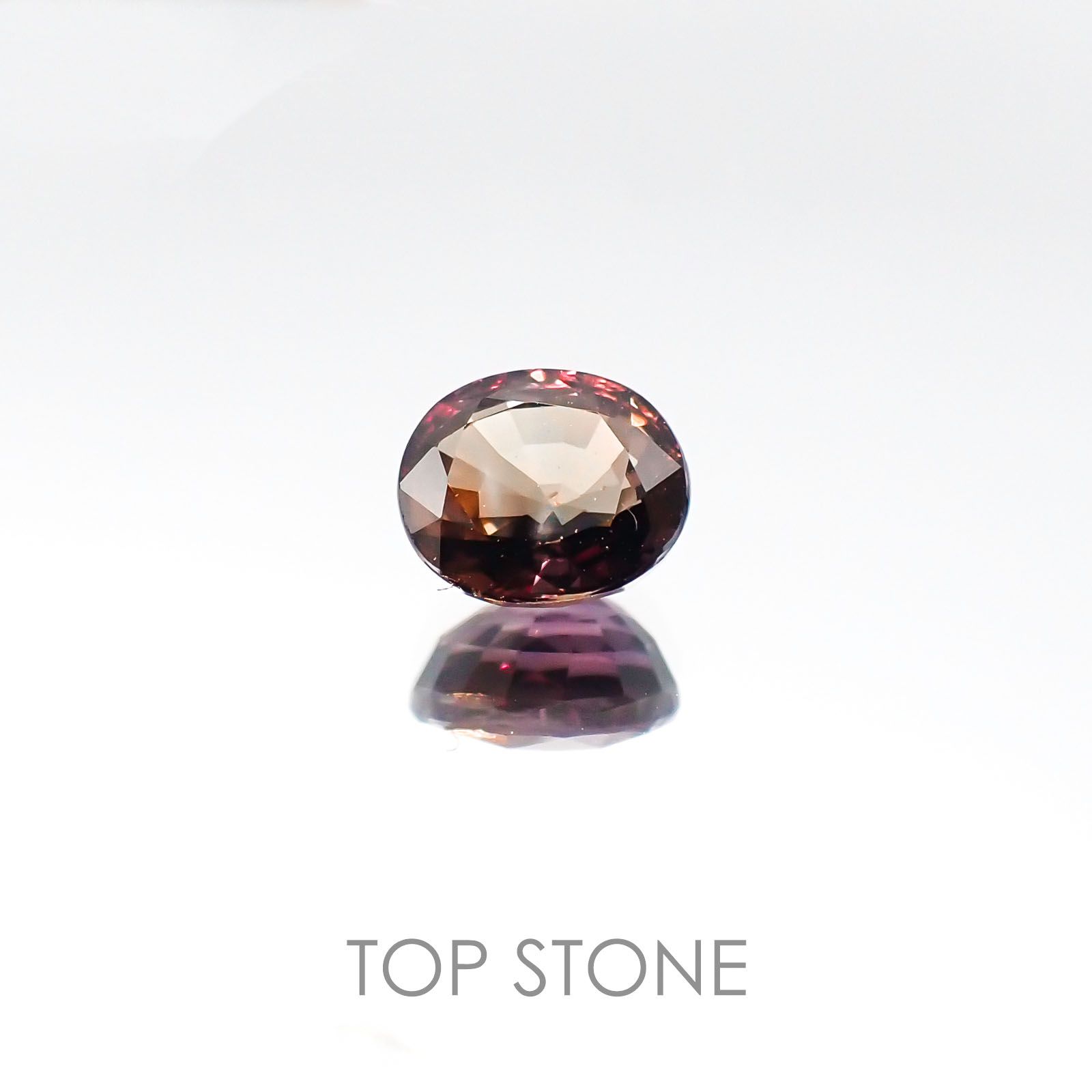カラーチェンジサファイア非加熱(宝石名サファイア) タンザニア産 1.32ct 識別済[20096008]6.5×5.6mm前後