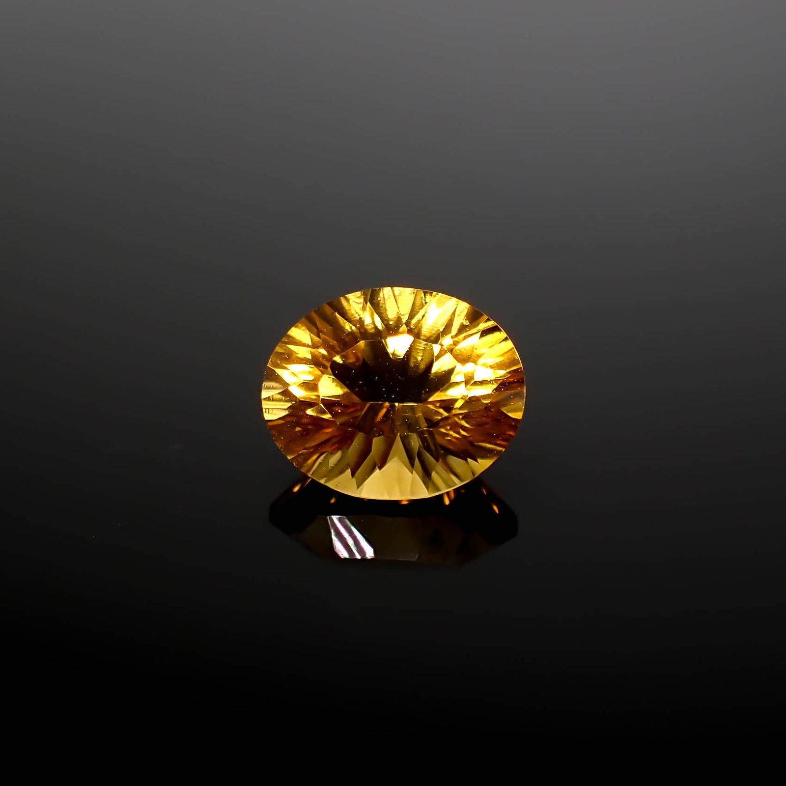 ◇コンケーブカット◇シトリン ブラジル産 2.67ct [241029246]10.2x8.2mm前後