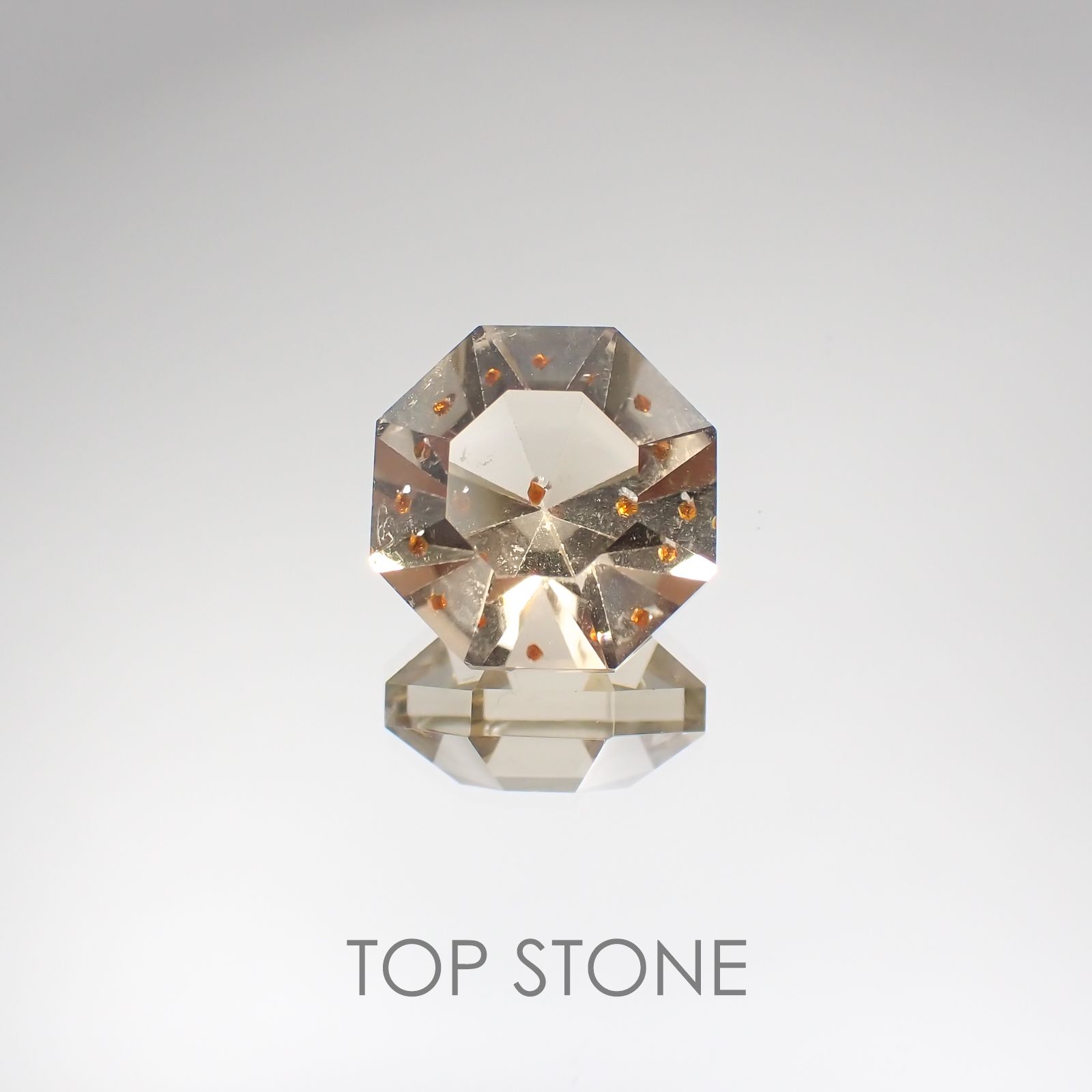 ◇オクタゴンカット◇ガーネットインスモーキークォーツ ブラジル産 ルース 15.24ct[210410526]15×14.9mm前後