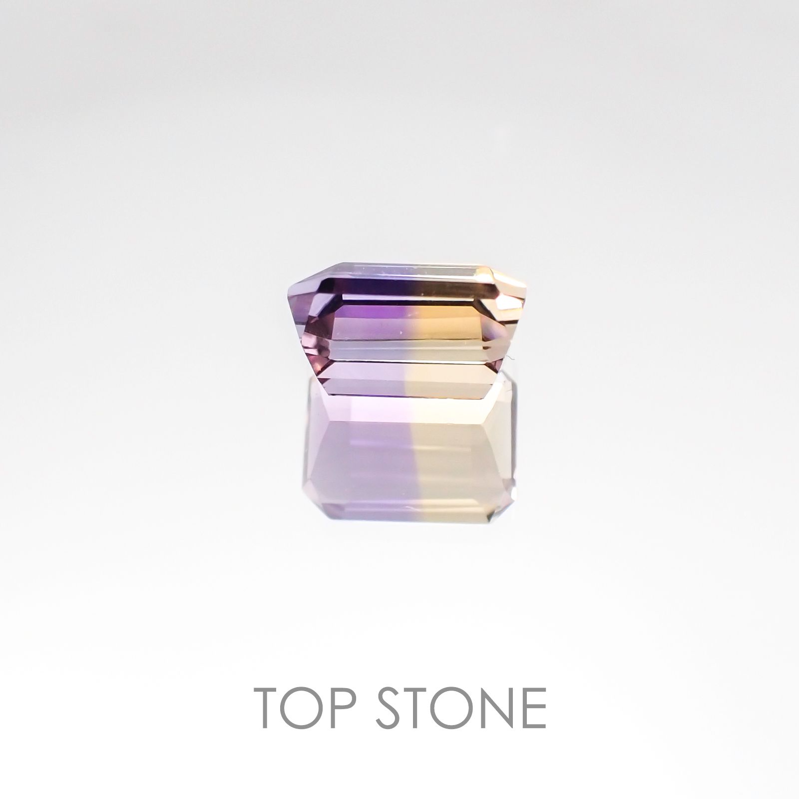アメトリン ブラジル産 ルース 2.39ct[20106897]8.9×7.1mm前後