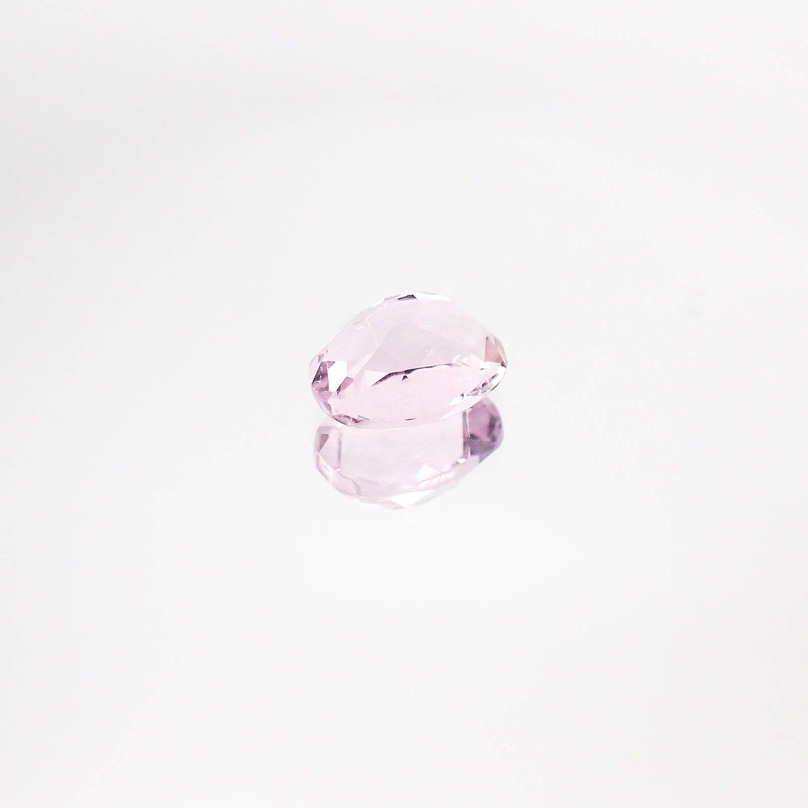 ピンクフローライト(宝石名ピンク・フルオライト) ブラジル産 1.58ct 識別済[20084742]7.9×6.1mm前後
