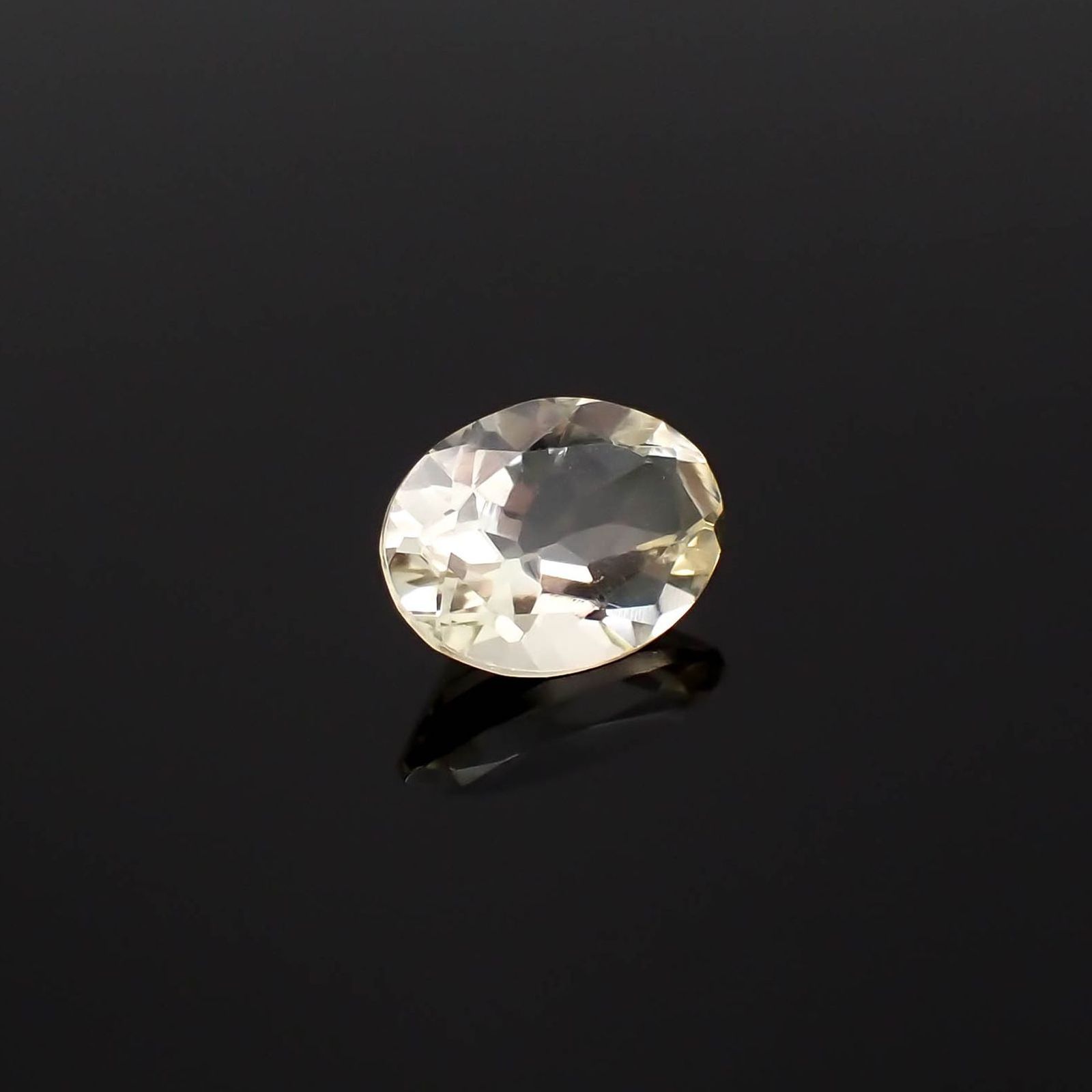 ゴールデンラブラドライト メキシコ産 1.08ct [230220363]8x6mm前後
