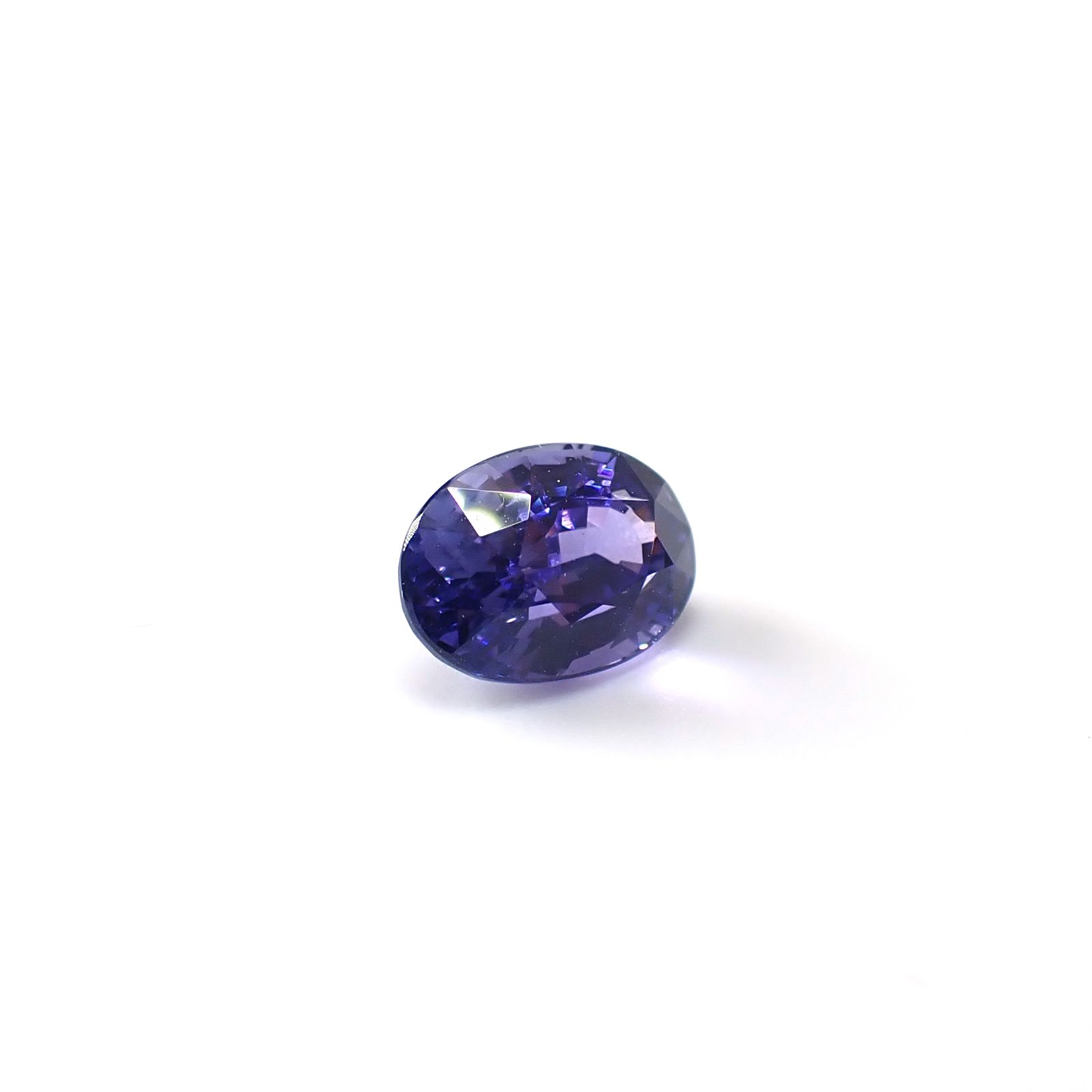 バイオレットサファイア 非加熱(宝石名バイオレット・サファイア)スリランカ/マダガスカル産 1.59ct GIT鑑付[250931152]7.69x5.43mm前後