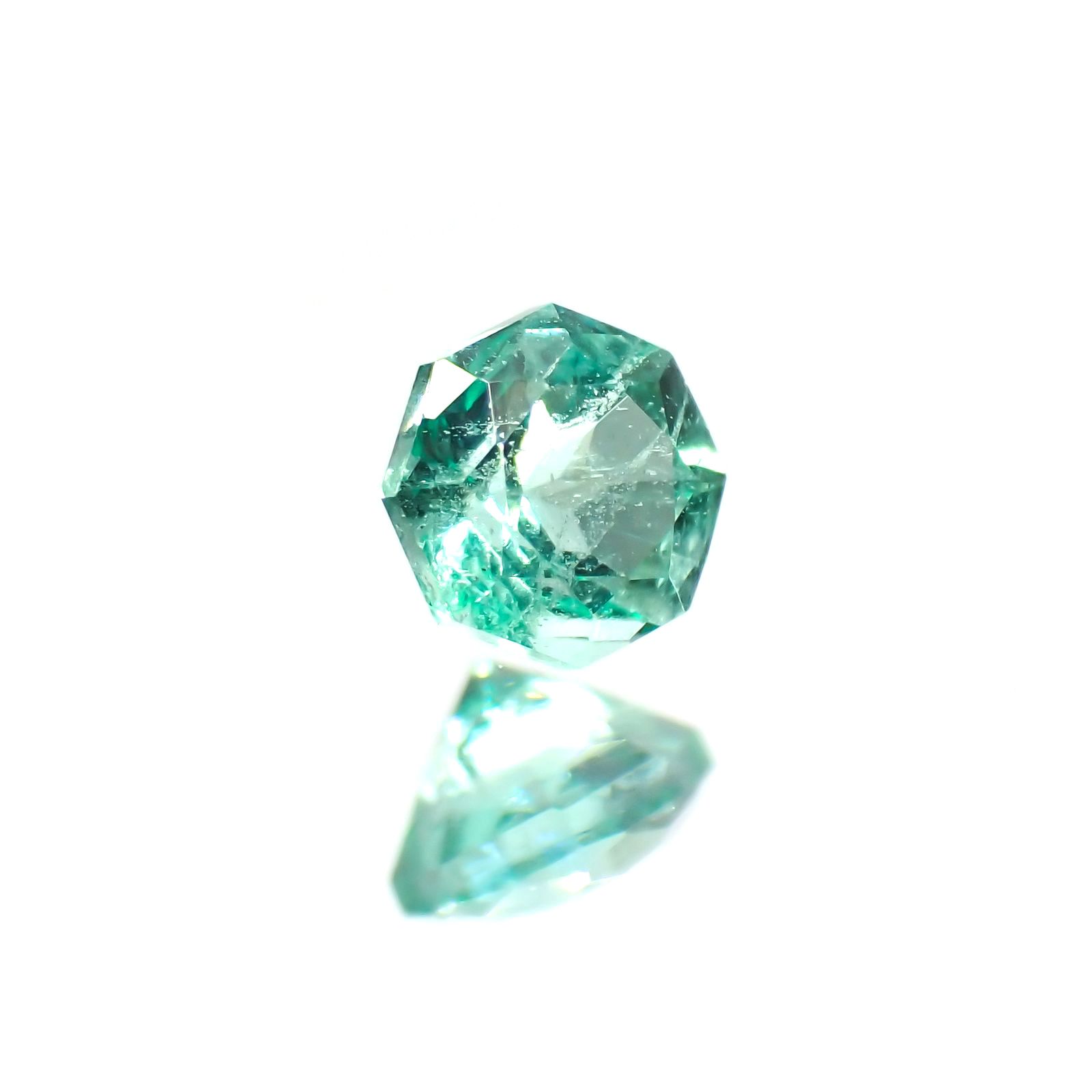 ◇オクタゴンカット◇エメラルド(宝石名エメラルド)ザンビア産 0.15ct 識別済[231224397]3.1x3.1mm前後