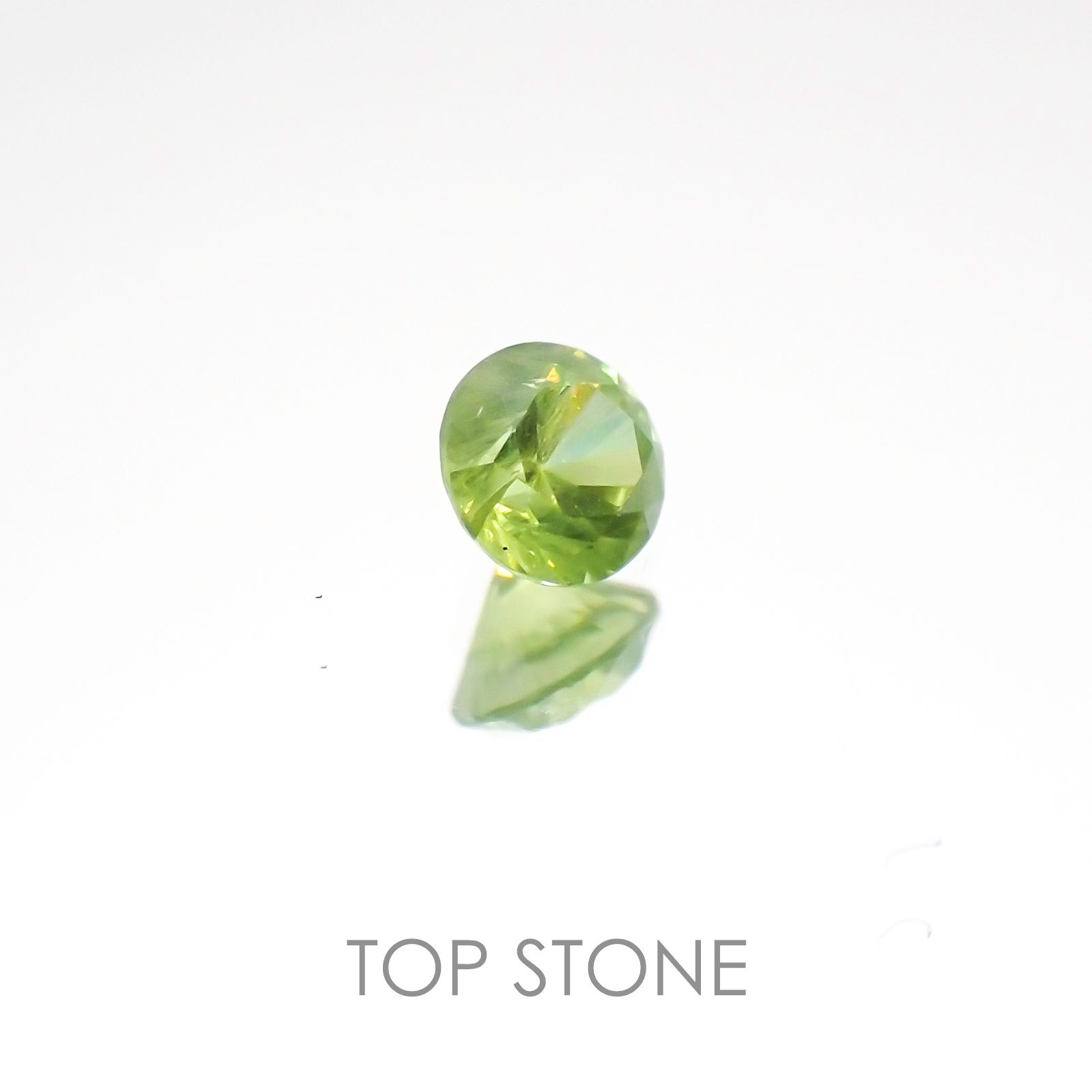 デマントイドガーネット ロシア産 ルース 0.12ct[20107334]2.9×2.9mm前後