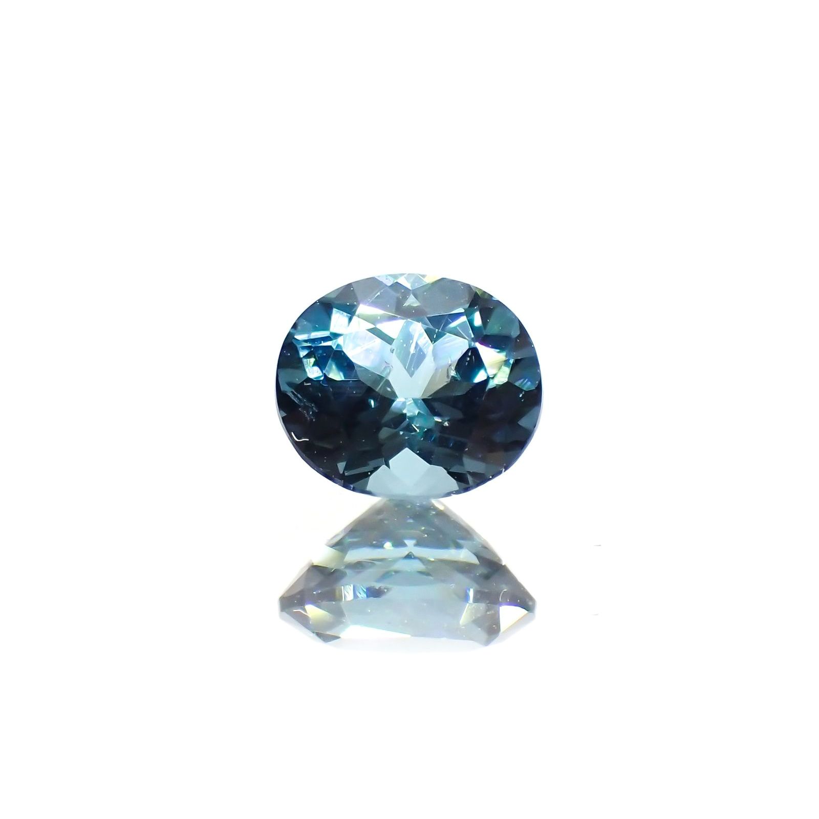 ブルートルマリン(宝石名トルマリン)アフガニスタン産 0.44ct 識別済[250115312]5.1x4.4mm前後