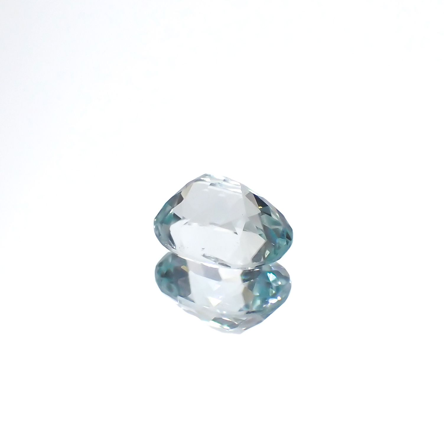 モンテブラサイト(宝石名モンテブラサイト)マダガスカル産 1.30ct 識別済[240125400]7.5x6mm前後