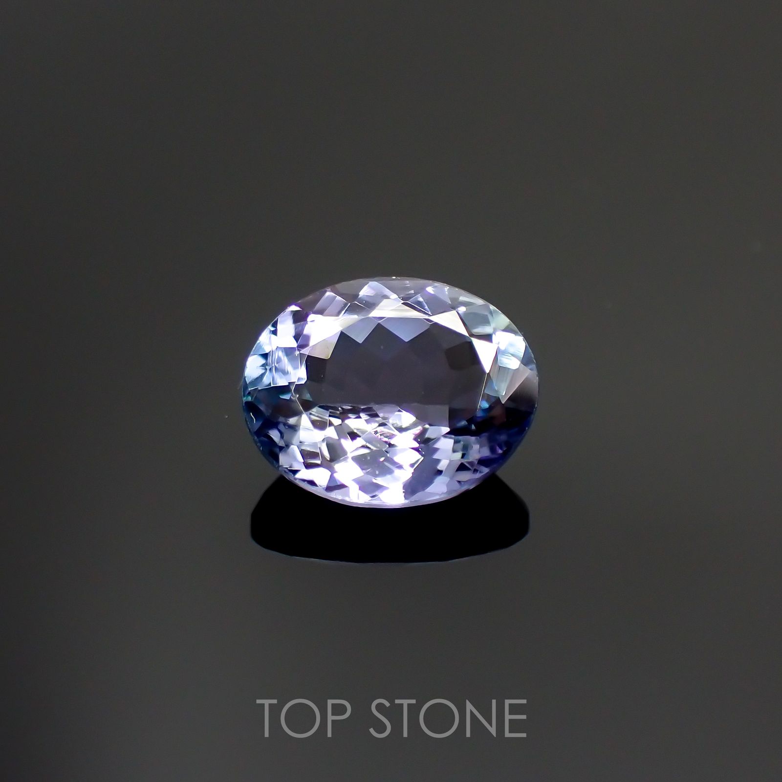 パーティカラータンザナイト(宝石名パーティカラード・ゾイサイト) タンザニア産 2.757ct ソ付(彩珠)[210912647]10×8mm前後