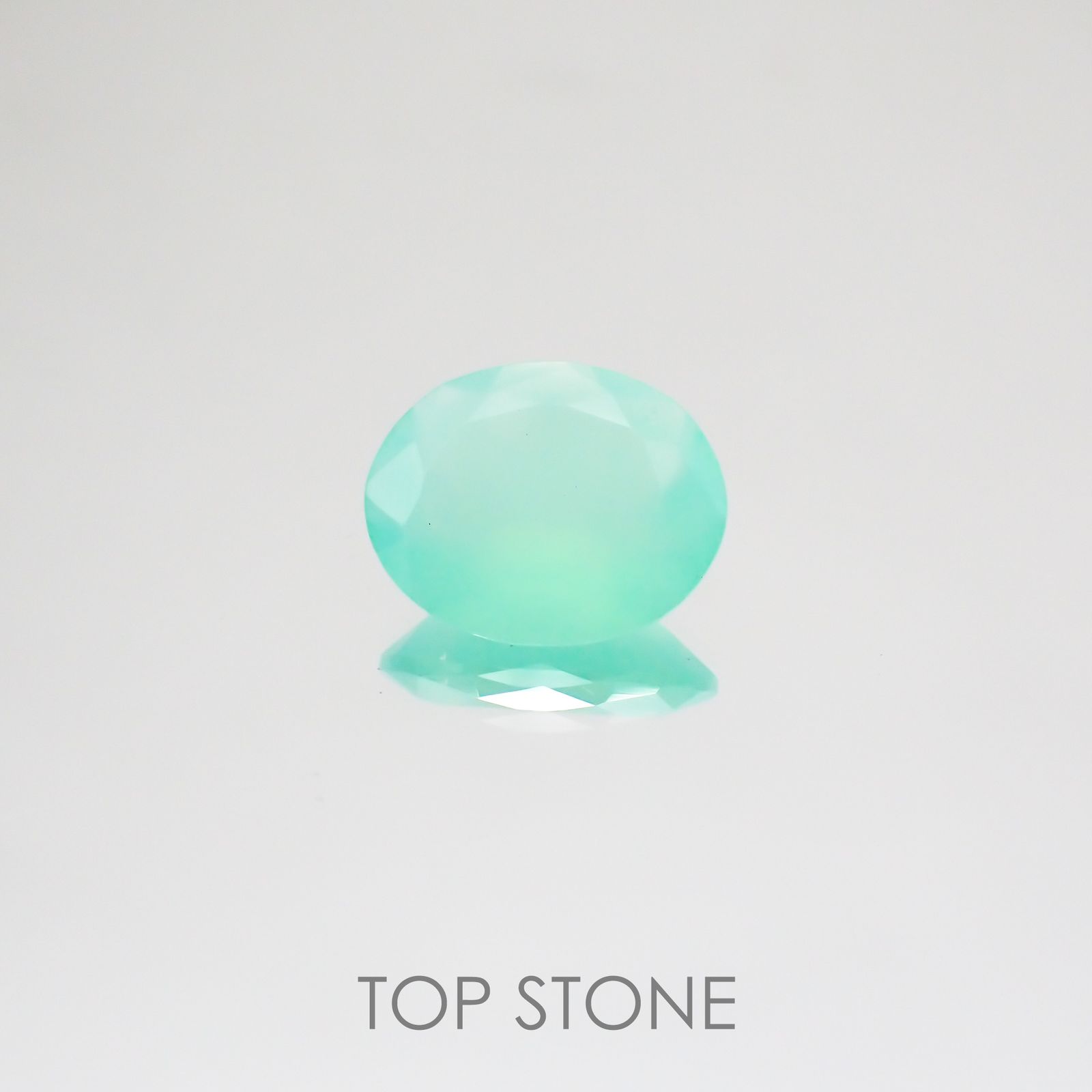 グリーンオパール 南アフリカ産 ルース 1.45ct[210510757]9.9×8mm前後