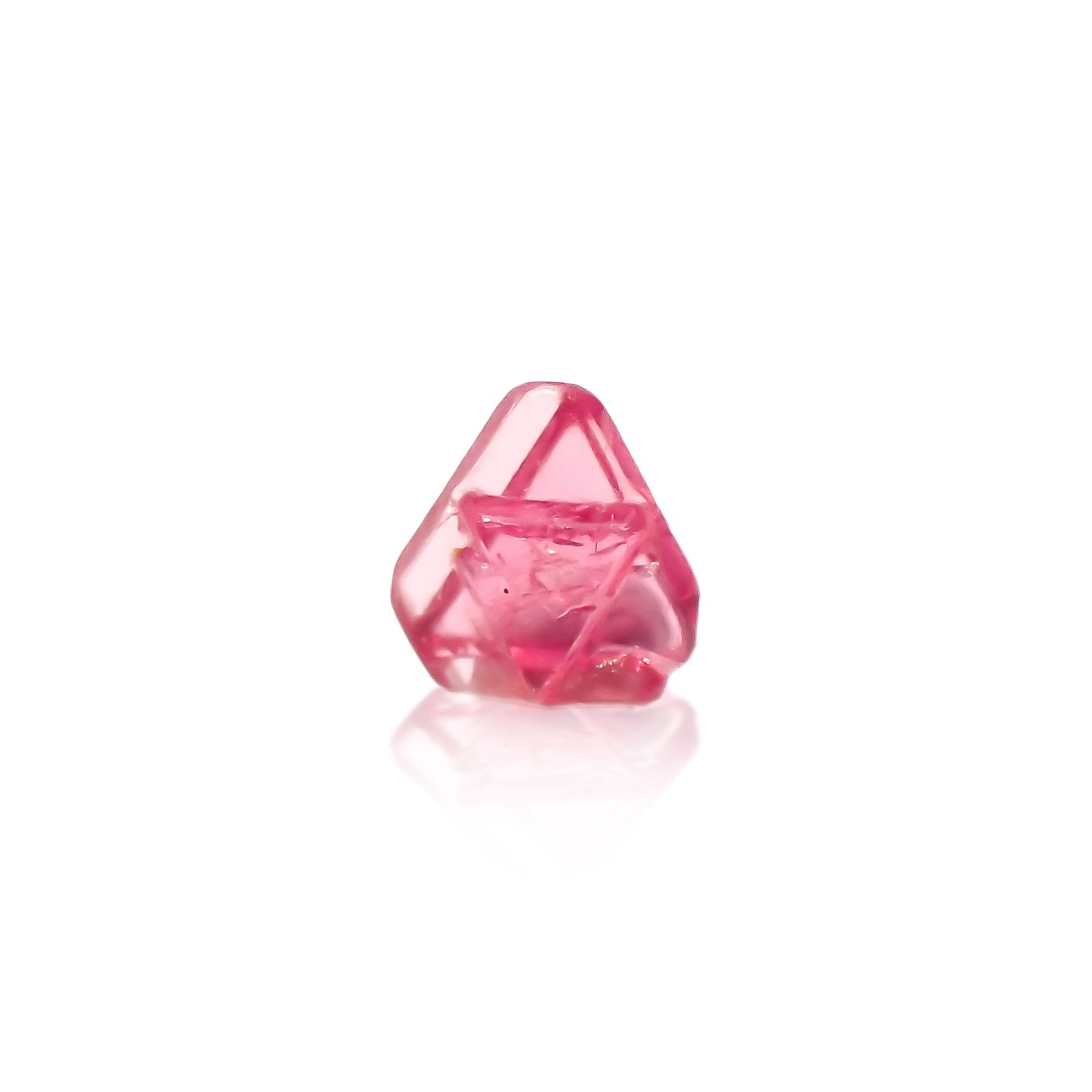 ツインクリスタルスピネル(スピネル式双晶）原石 ビルマ産 0.11ct[231124061]3.3x3mm前後