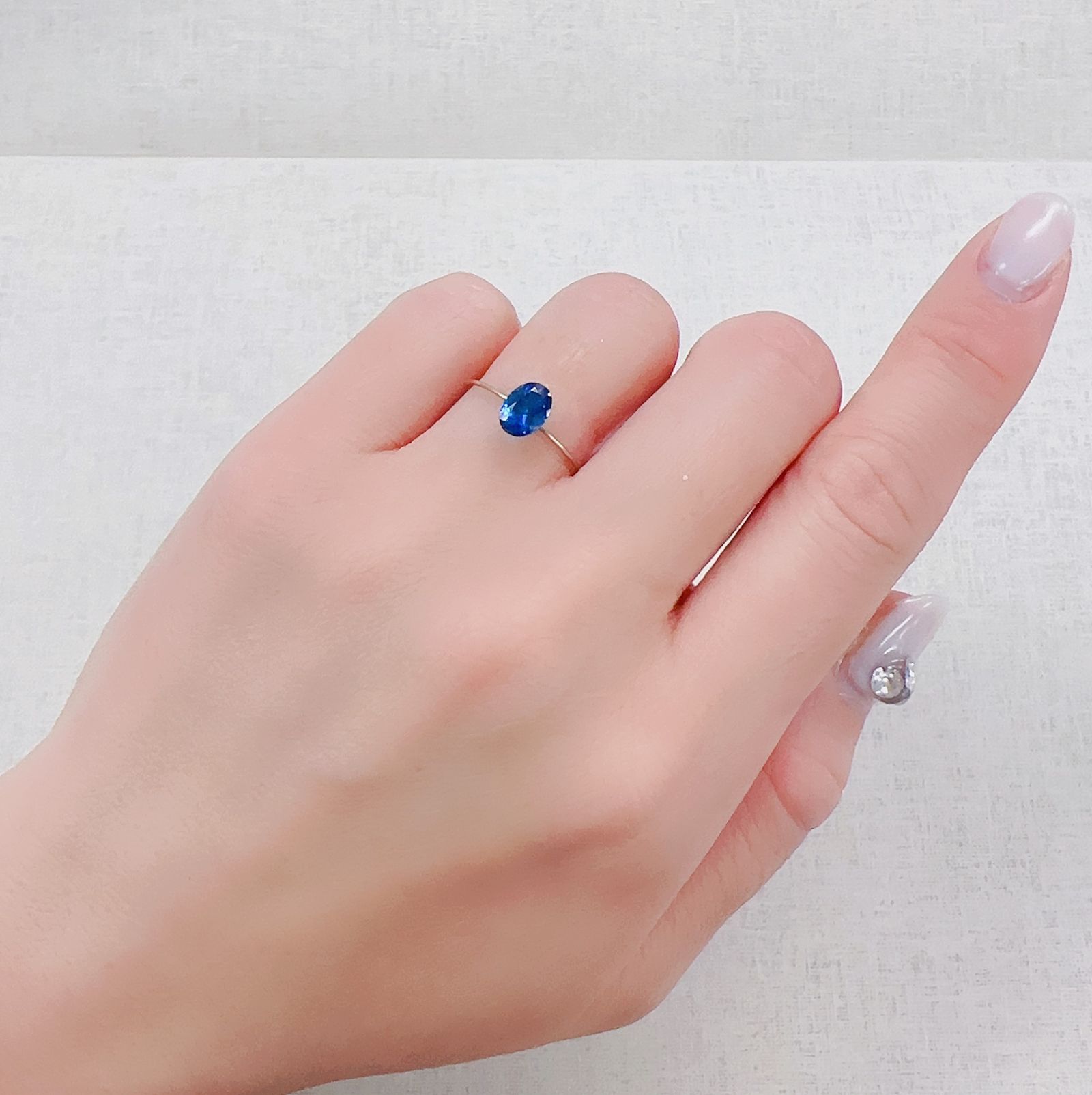 ディープブルーアパタイト  マダガスカル産 0.66ct[230421663]6.8x5mm前後