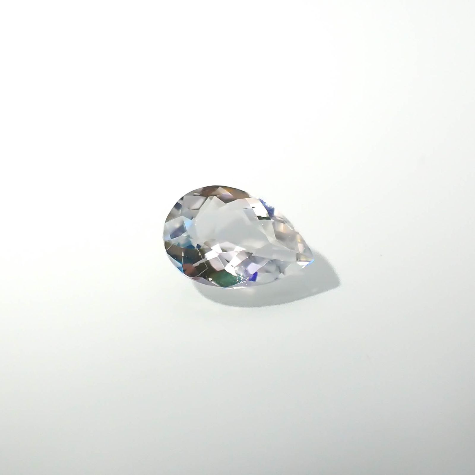 レインボームーンストーン ザンビア産 0.29ct[231224801]5.9x4mm前後