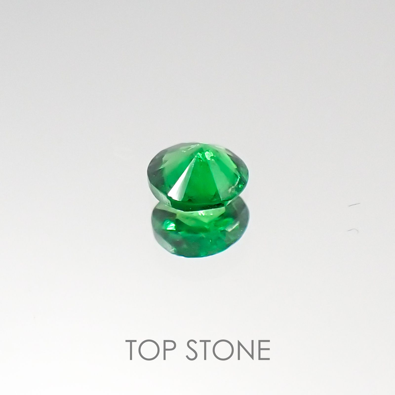 ツァボライト(宝石名グリーン グロッシュラー・ガーネット) タンザニア産 0.16ct 識別済[20095725]3.5×3.5mm前後