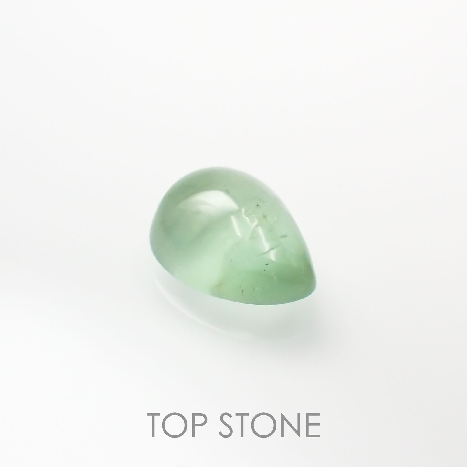 バナジウムコーネルピンキャッツアイ(宝石名コーネルピン)タンザニア産 0.61ct 識別済[221219204]6.2x4.6mm前後