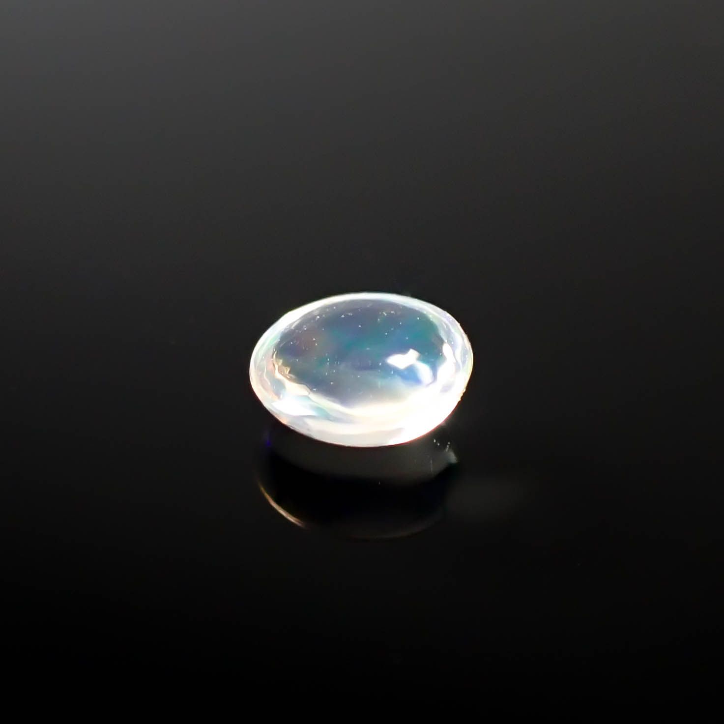 ウォーターオパール メキシコ産 0.21ct[240929081]4.6x4.2mm前後