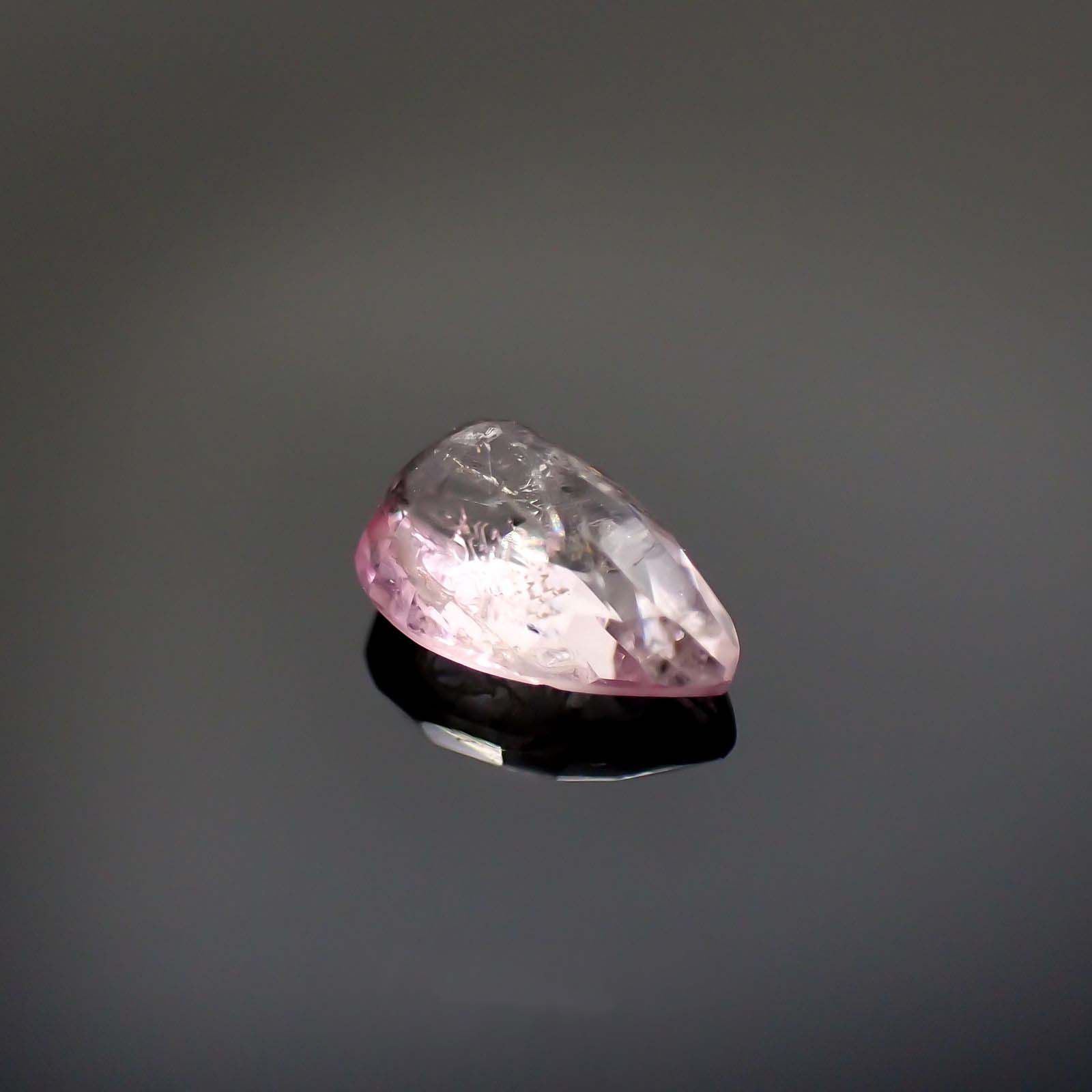ピンクポードレッタイト(宝石名ピンク・ポードレッタイト)ビルマ産 0.690ct ソ付(彩珠)[230722813]7.3x5.1mm前後