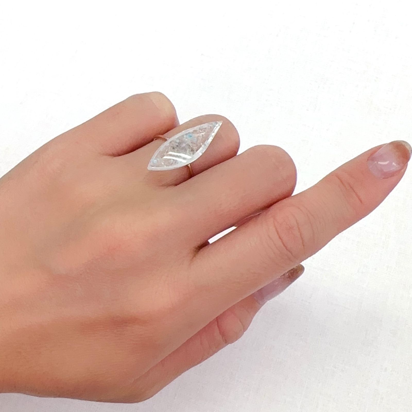 パライバクォーツ ブラジル産 6.43ct[231023603]27.3x8.8mm前後