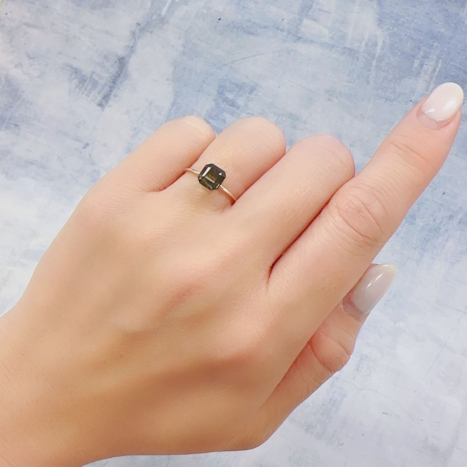 レインボースキャポライト ブラジル産 0.99ct[230220613]6x6mm前後