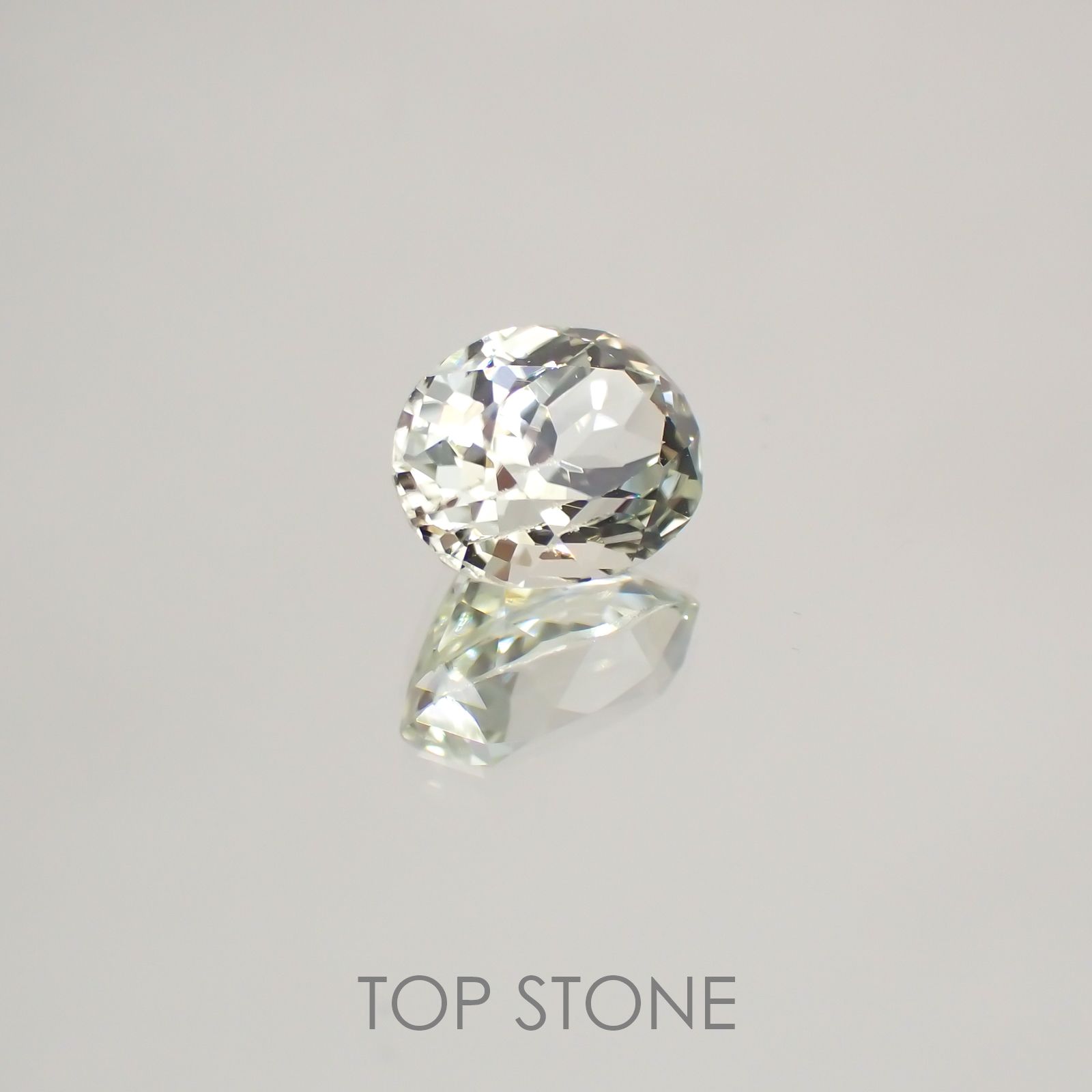 シリマナイト(宝石名シリマナイト) インド産 1.56ct 識別済[210810685]8×6.2mm前後