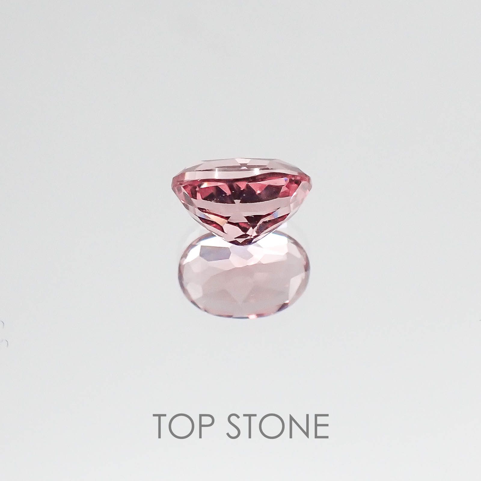 カラーチェンジマラヤガーネット タンザニア産 ルース 1.13ct[20074277]6.9×4.9mm前後