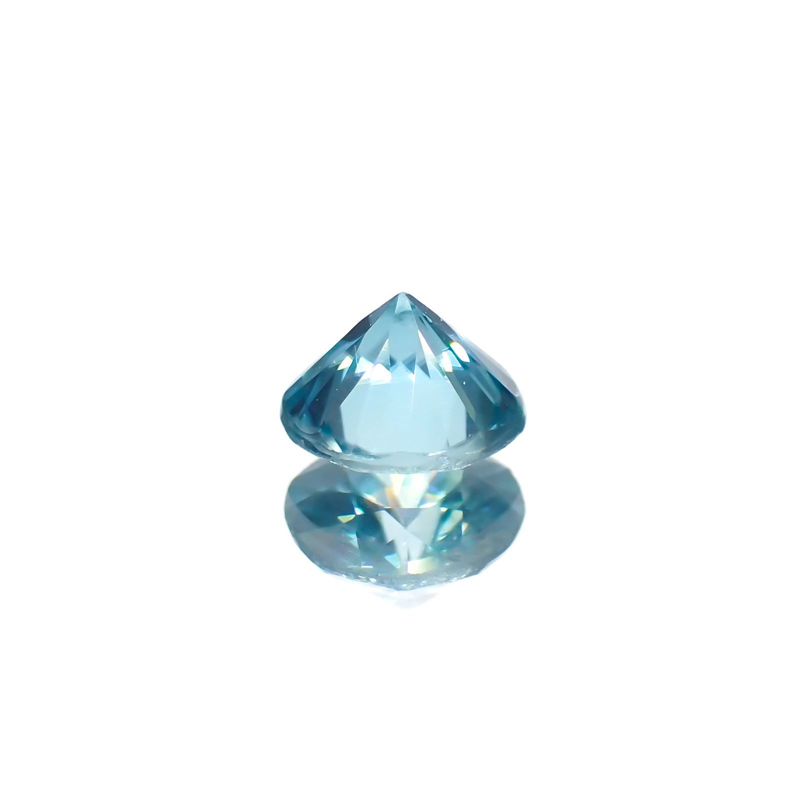 ブルージルコン カンボジア産 0.61ct[230220509]4.8x4.8mm前後