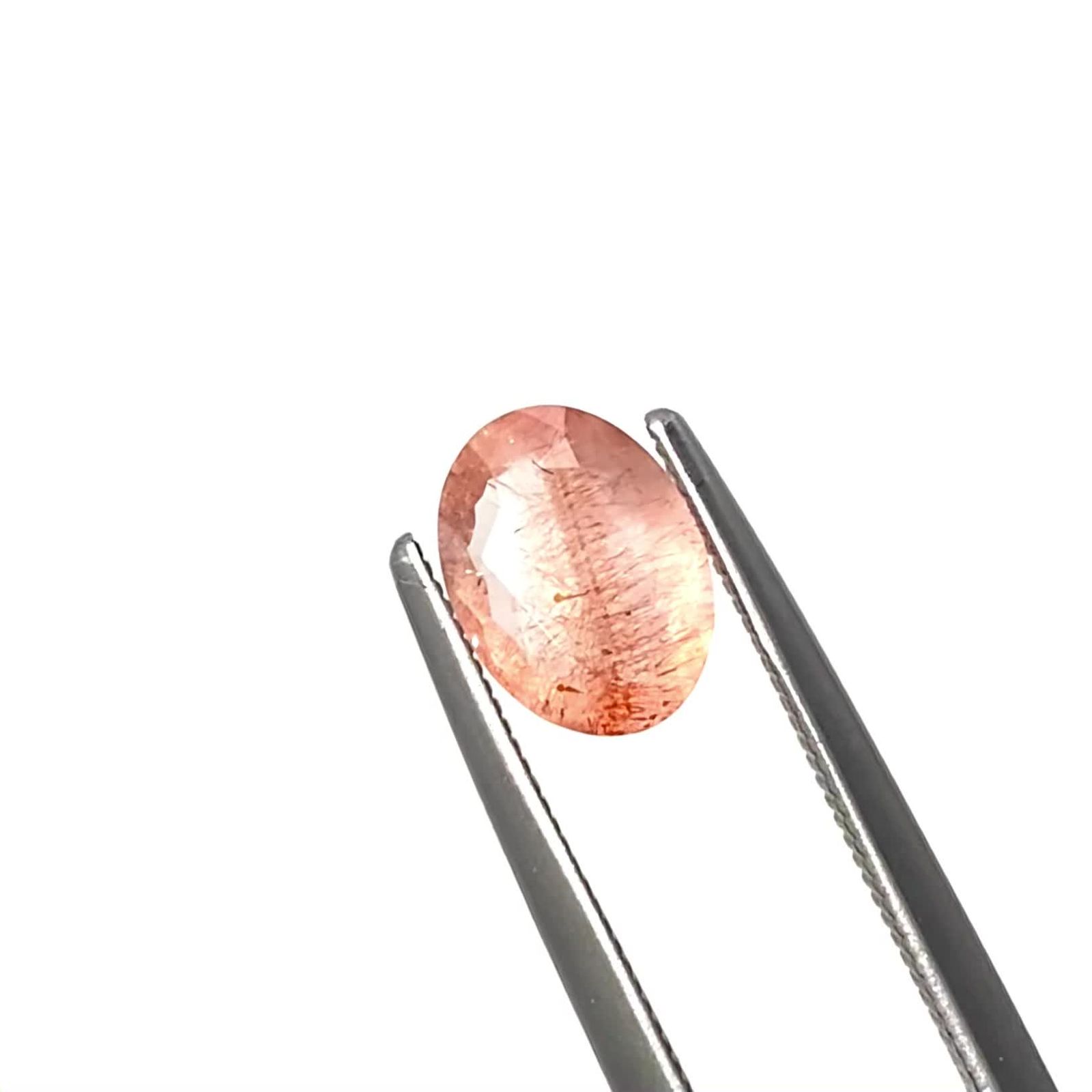 ストロベリークォーツ カザフスタン産 0.97ct / 7.8x5.8mm前後