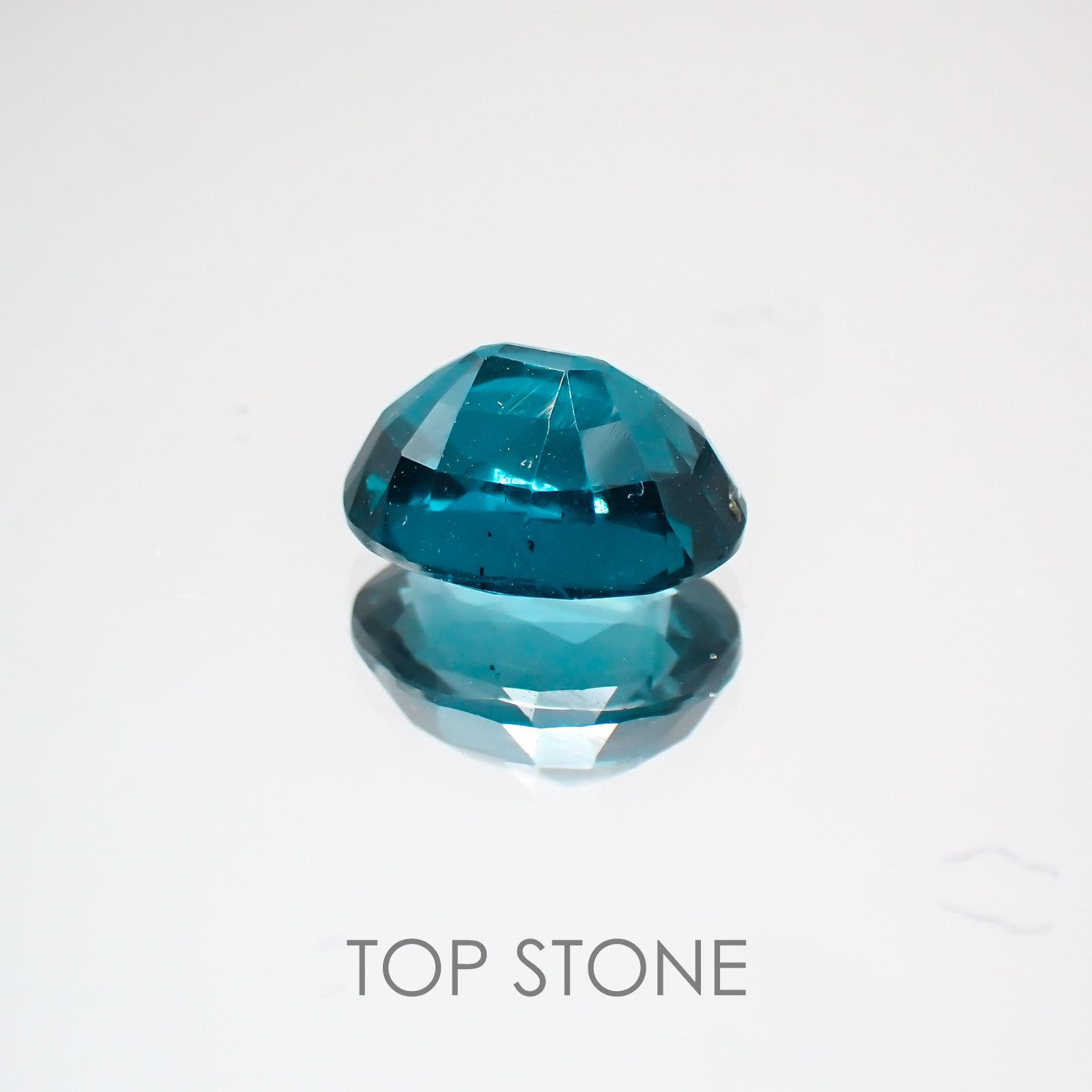 オーシャンブルーカイヤナイト ネパール産 ルース 2.65ct[210310275]9×7.1mm前後