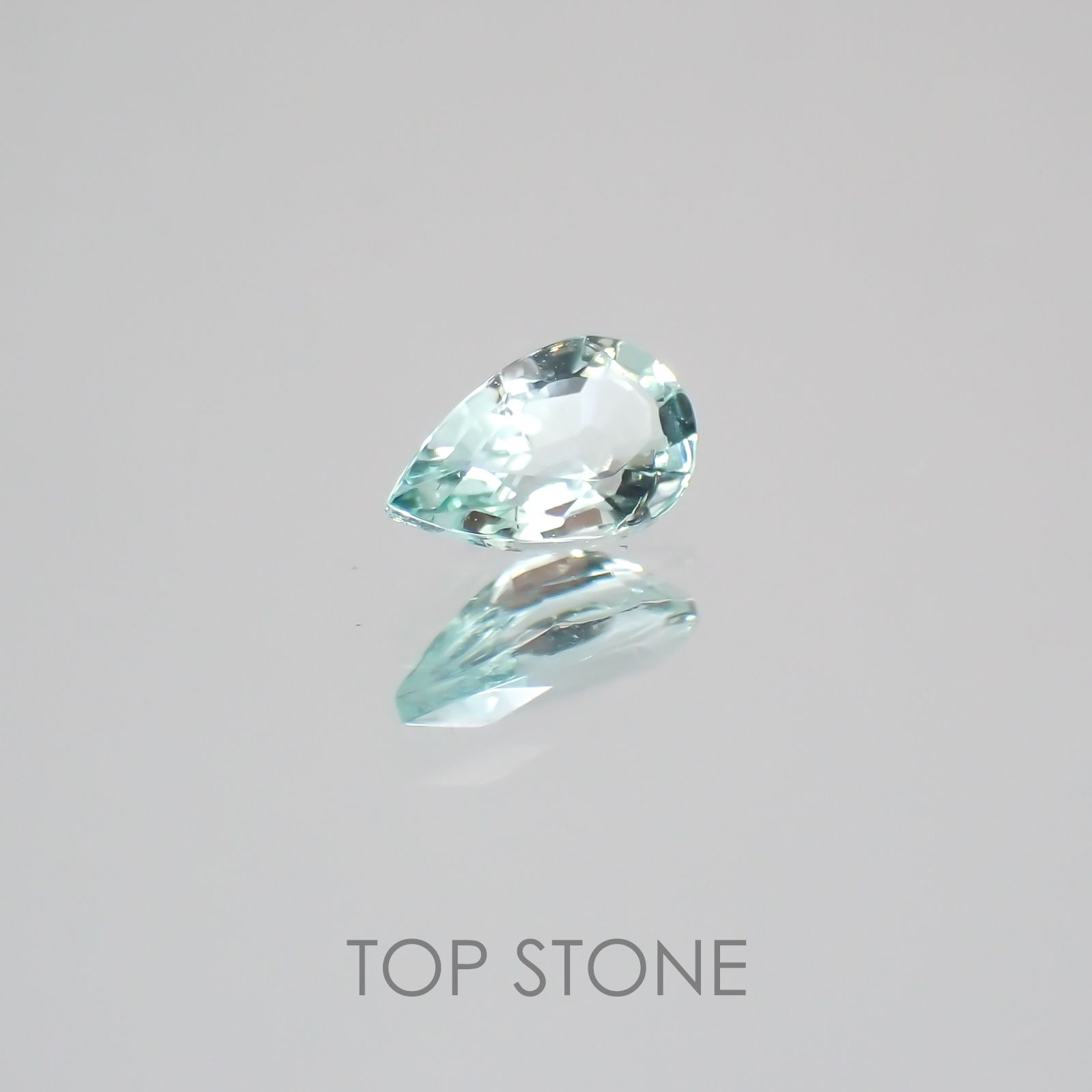 ミントベリル(宝石名グリーン・ベリル) ブラジル産 0.15ct 識別済[21019701]4.8×3.1mm前後