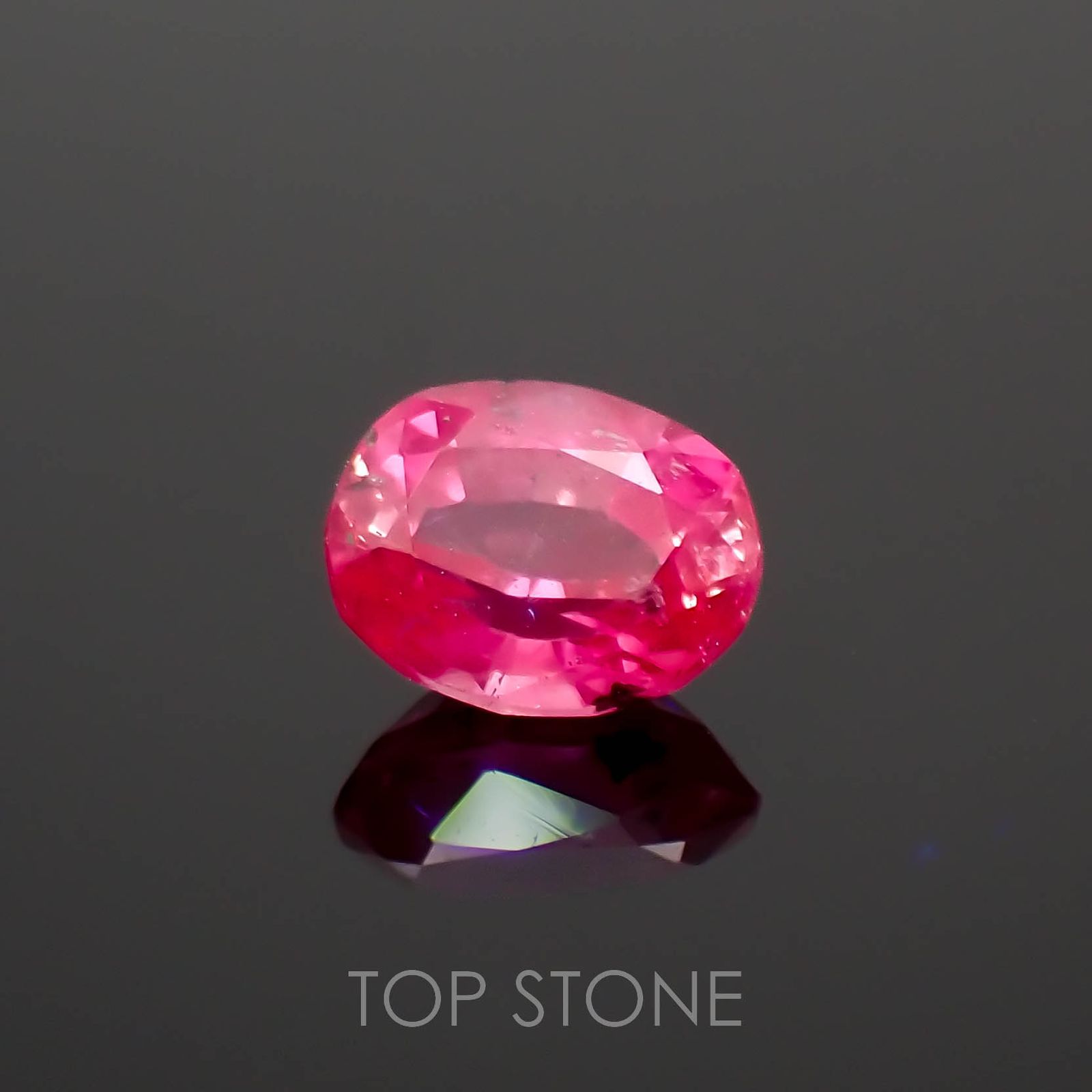パープルサファイア パキスタン・カシミール産 0.64ct[230119863]5.5x4.3mm前後