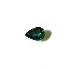 アレキサンドライト ブラジル産 ルース 0.37ct[20052700]5.4×3.7mm前後