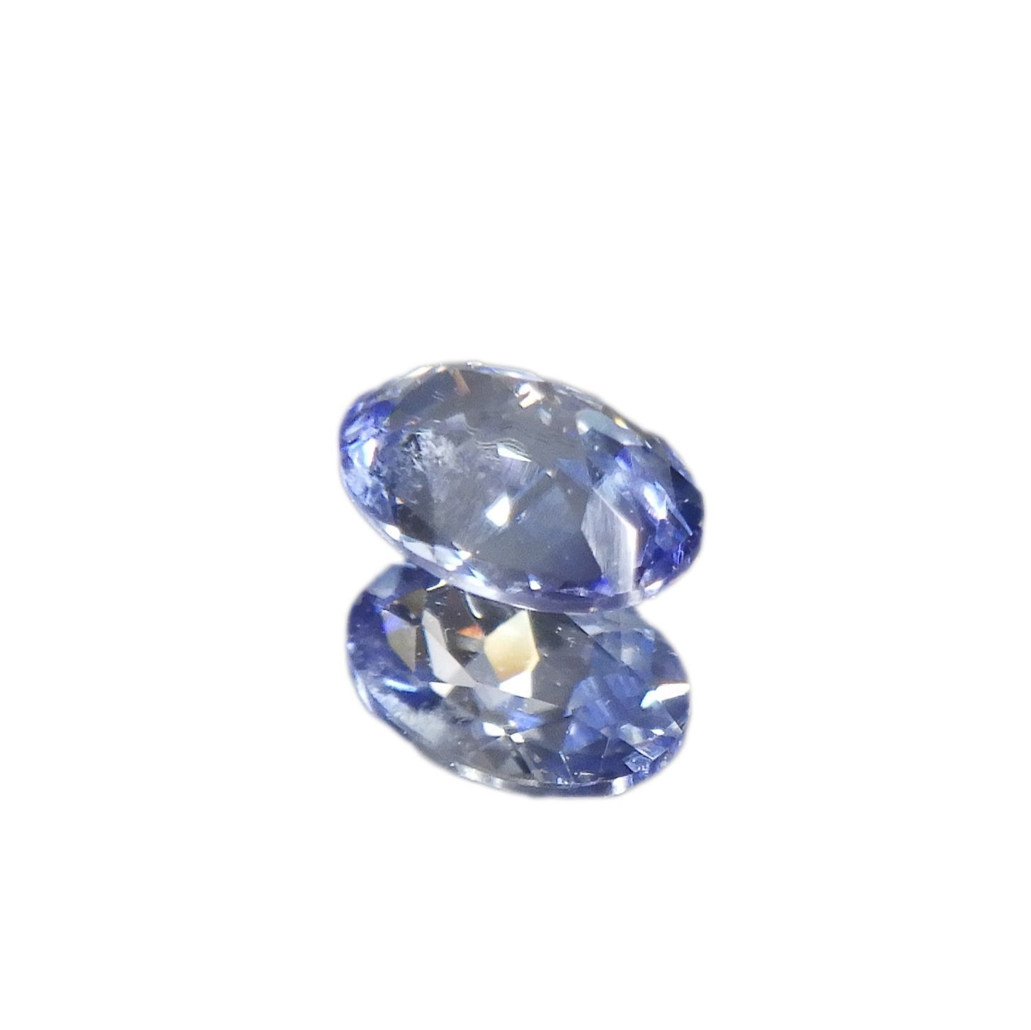 バイカラーベニトアイト アメリカ・カリフォルニア州産 0.13ct [221118971]3.8x2.7mm前後