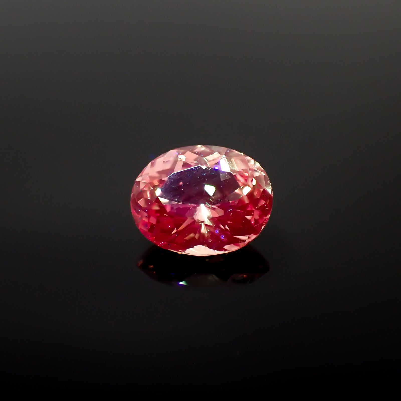 ドラゴンガーネット タンザニア産 1.50ct[230722951]7.7x6.2mm前後