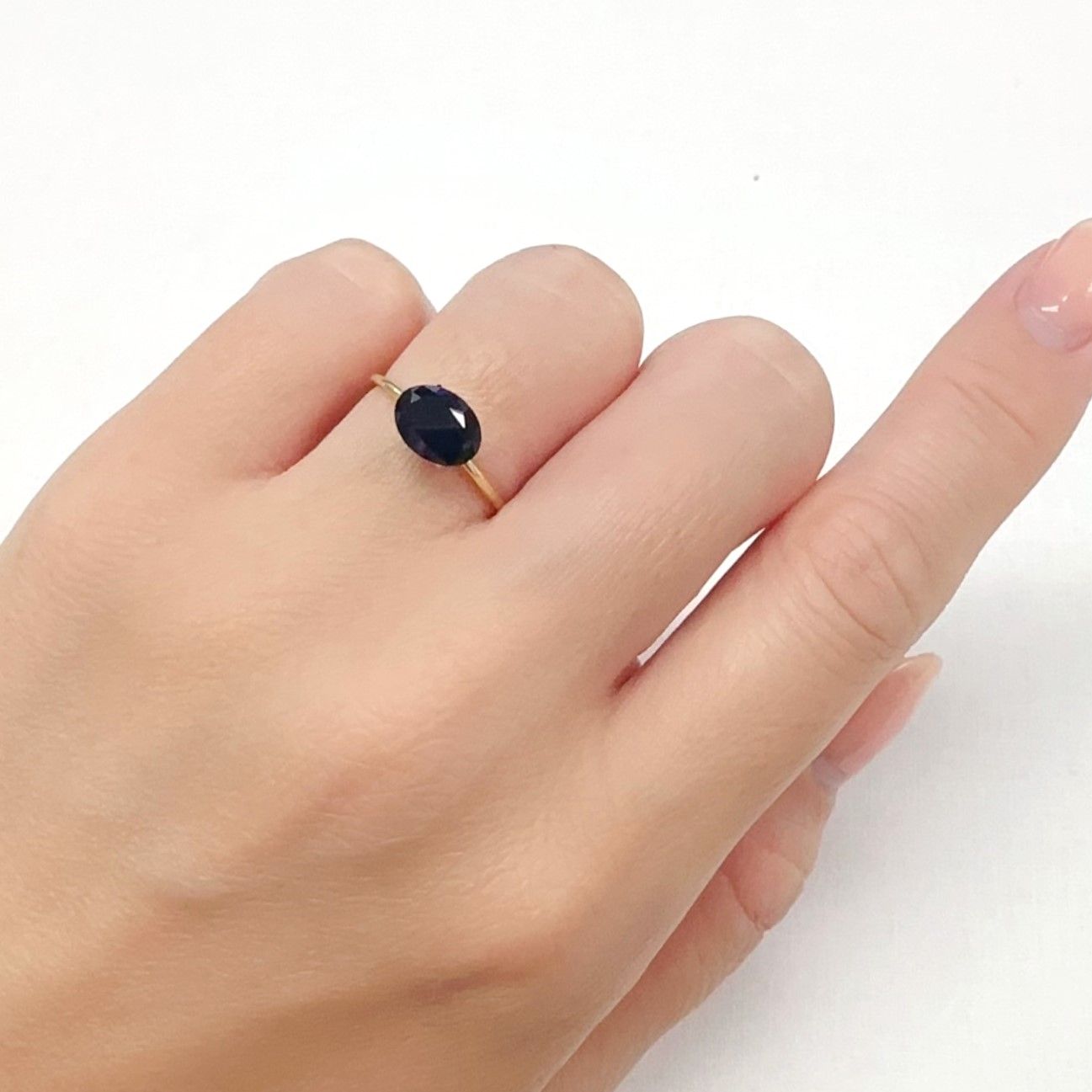 モリオン チベット産 1.36ct[240427349]8x6.1mm前後