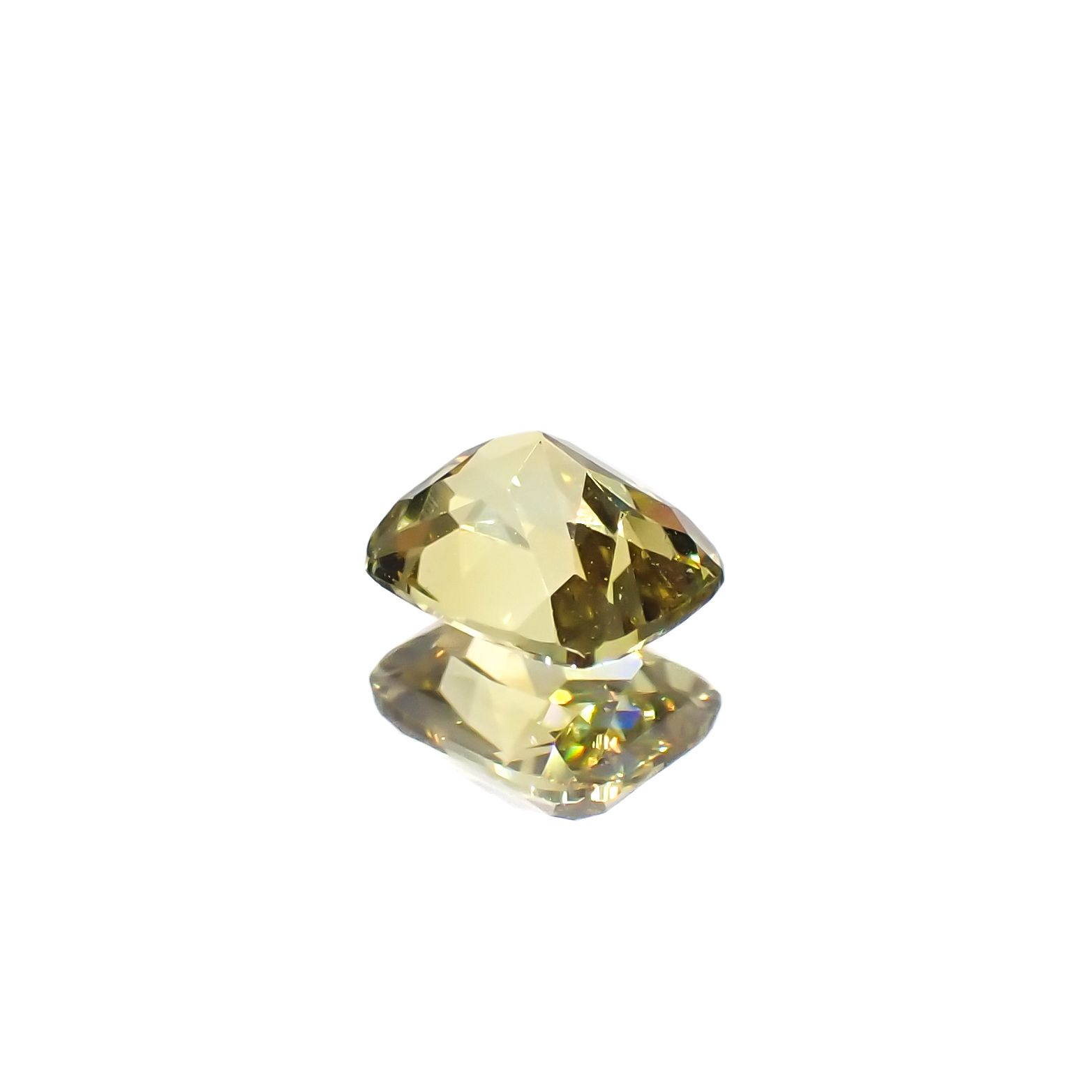 マリガーネット(宝石名グロッシュラー アンドラダイト・ガーネット)マリ共和国産 0.61ct 識別済[231124334]5.4x4.3mm前後