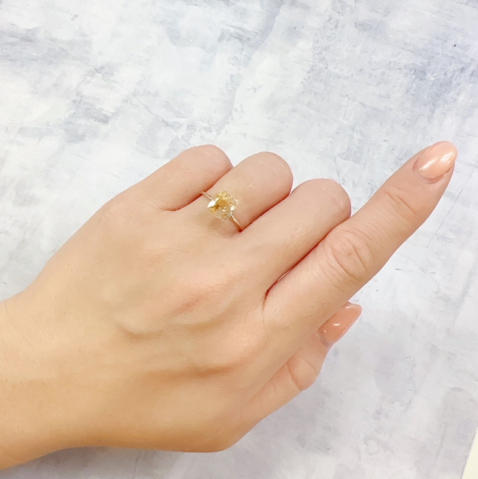 ヘデンベルジャイトインクォーツ インドネシア産 1.65ct[230120048]7.8x7.1mm前後
