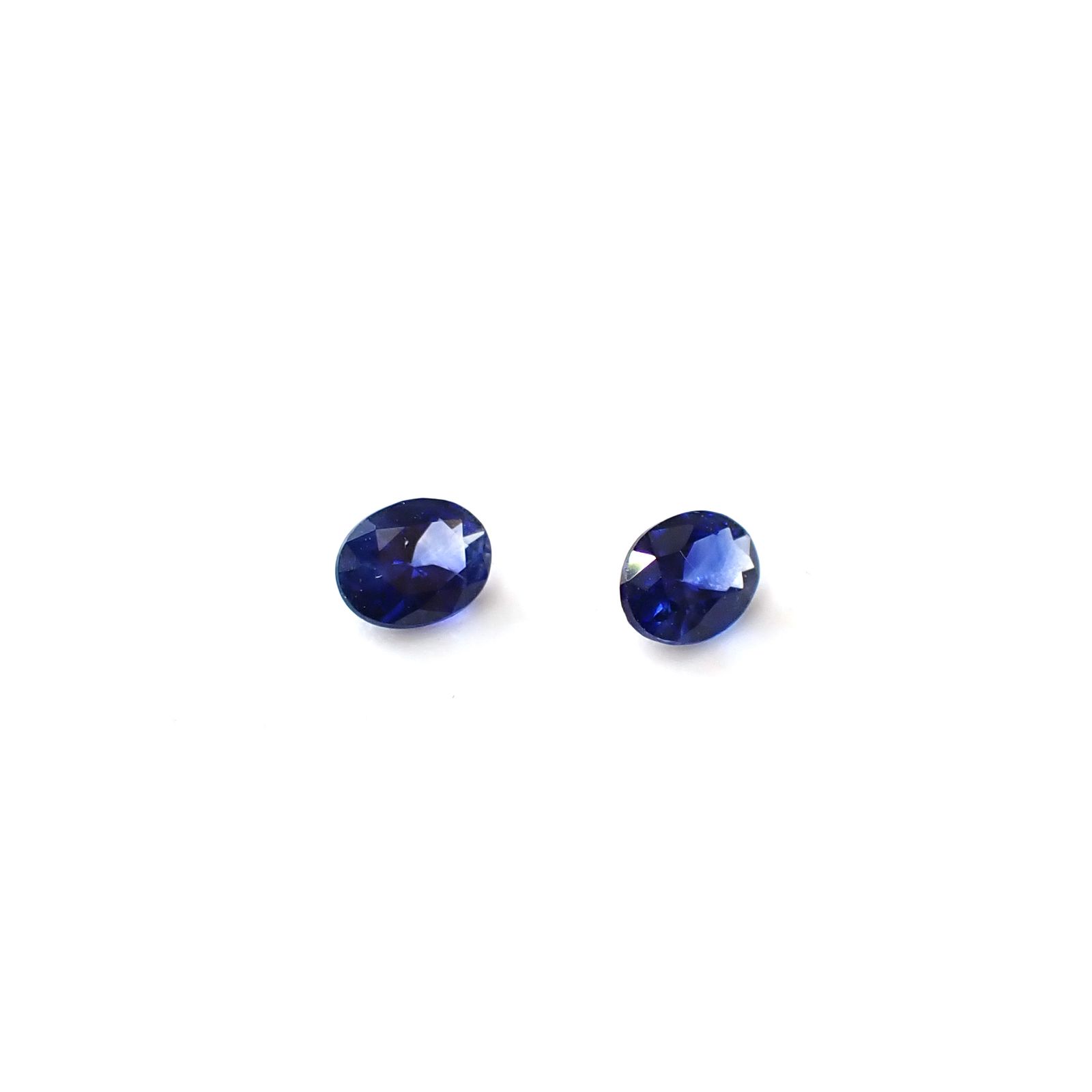 ◇ペアセット◇サファイア スリランカ/マダガスカル産 0.38ct(2pcs合計) [250830994]4x3mm前後