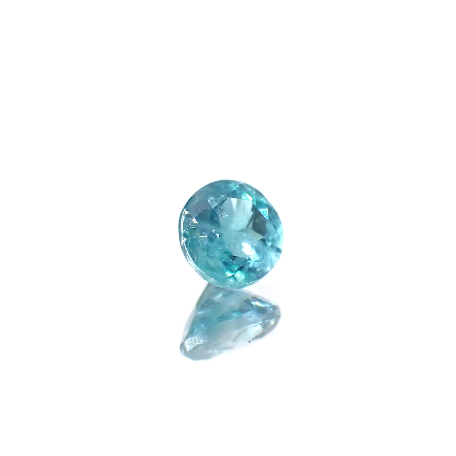 グランディディエライト マダガスカル産 0.19ct / 3.5x3.5mm前後 [250931111]