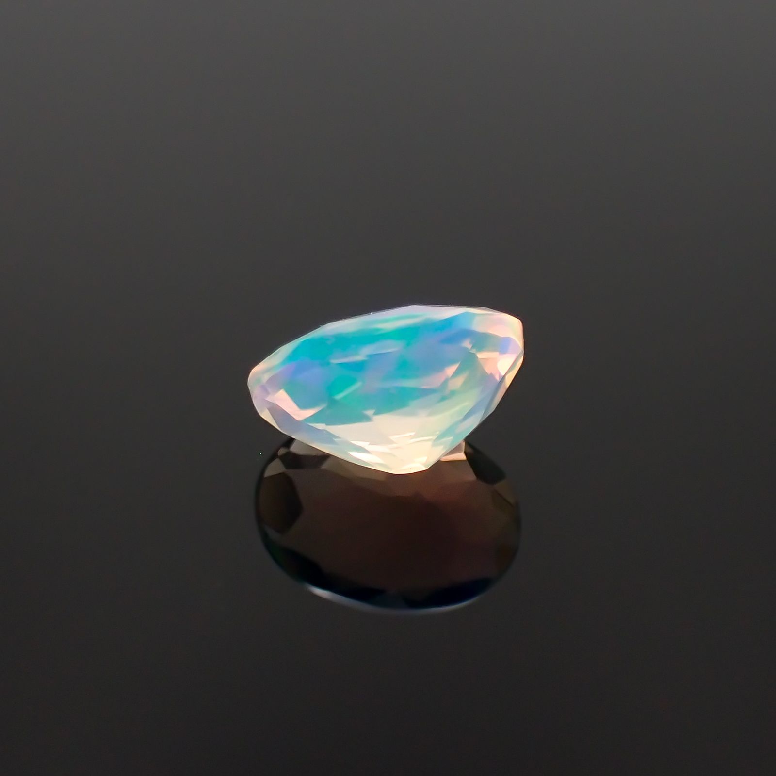 エチオピアオパール エチオピア産 0.55ct[230522198]7x5mm前後