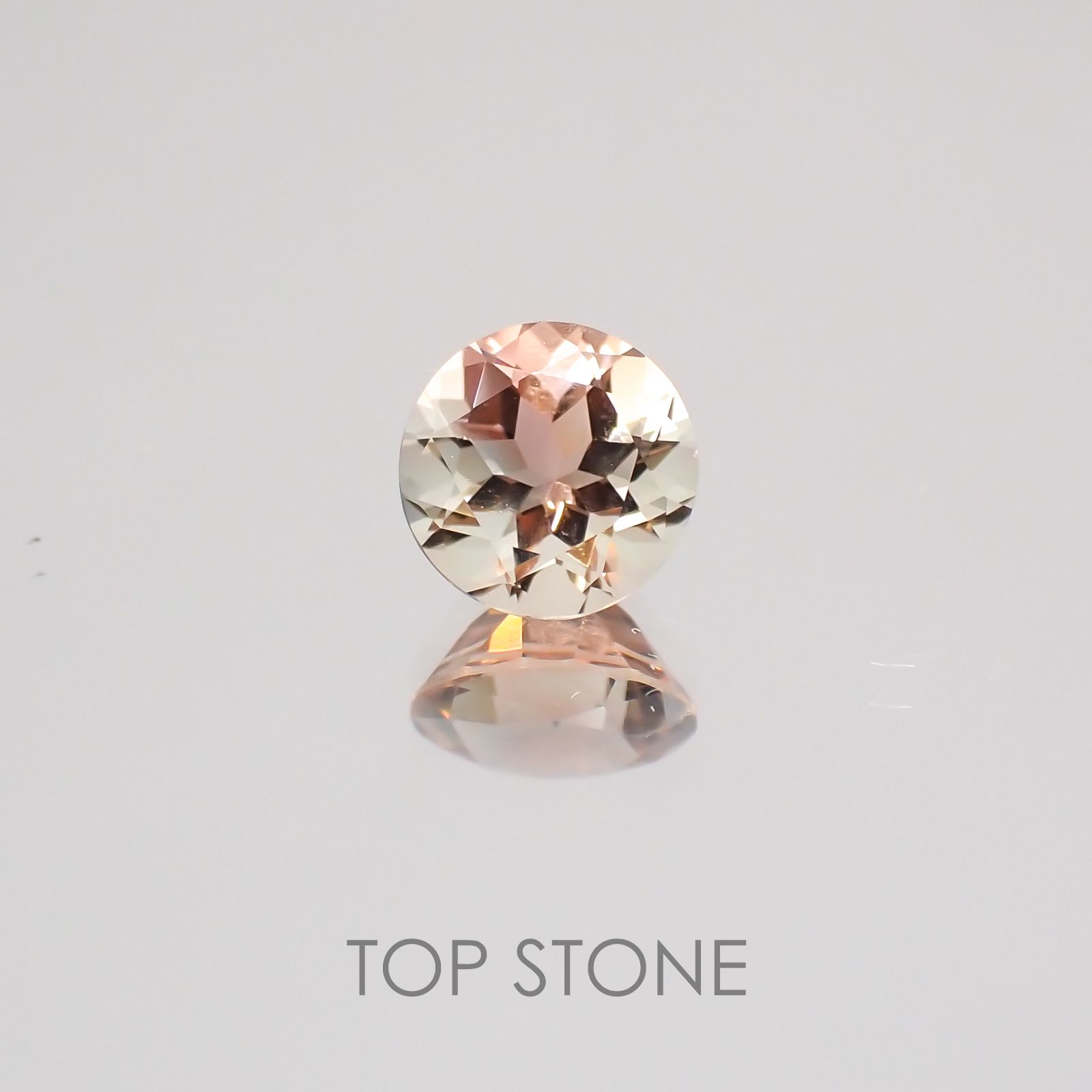 オレゴンサンストーン アメリカ産 ルース 0.81ct[21048891]5.8×5.8mm前後