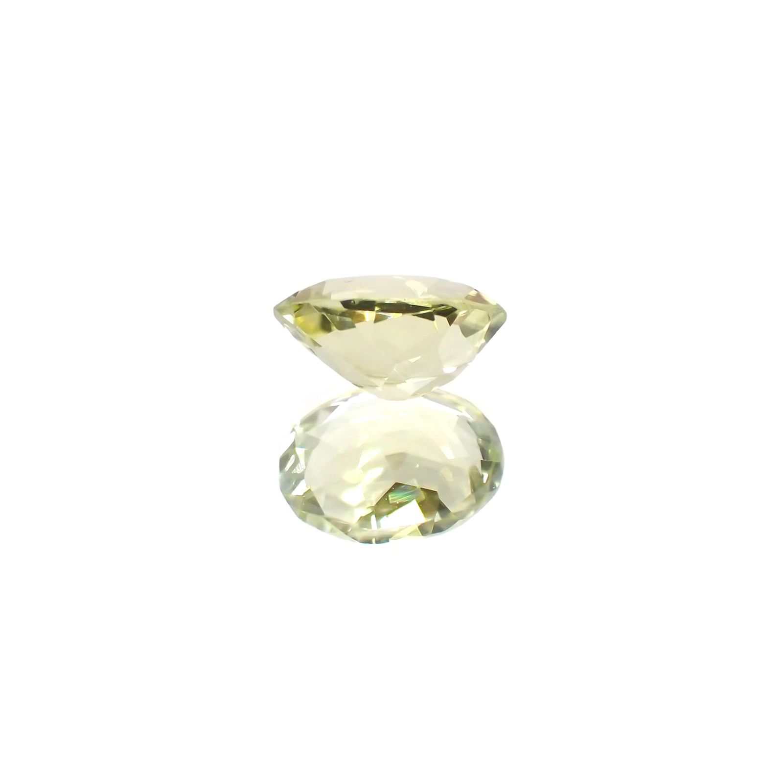 シリマナイト(宝石名シリマナイト) インド産 識別済 1.24ct / 7.9x6mm前後 [210810683]