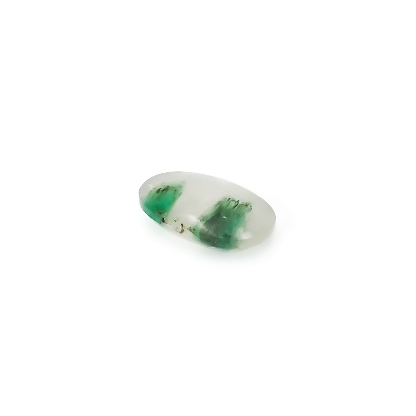 エメラルドインクォーツ ブラジル産 6.23ct / 17.1x10.3mm前後 [260432032]