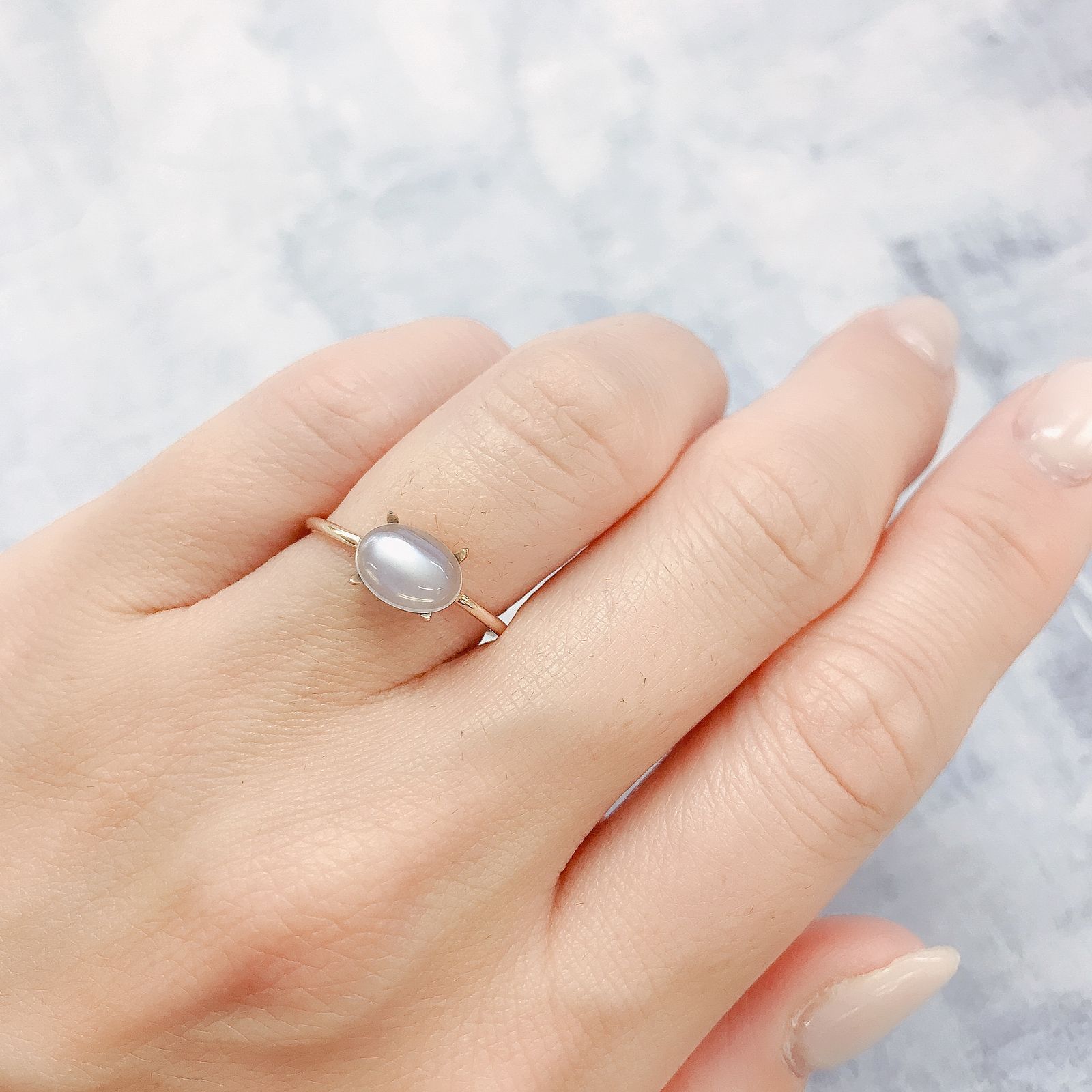 ムーンストーン(宝石名ムーンストーン)インド/スリランカ産 0.95ct 識別済[220515796]8.1x5.9mm前後