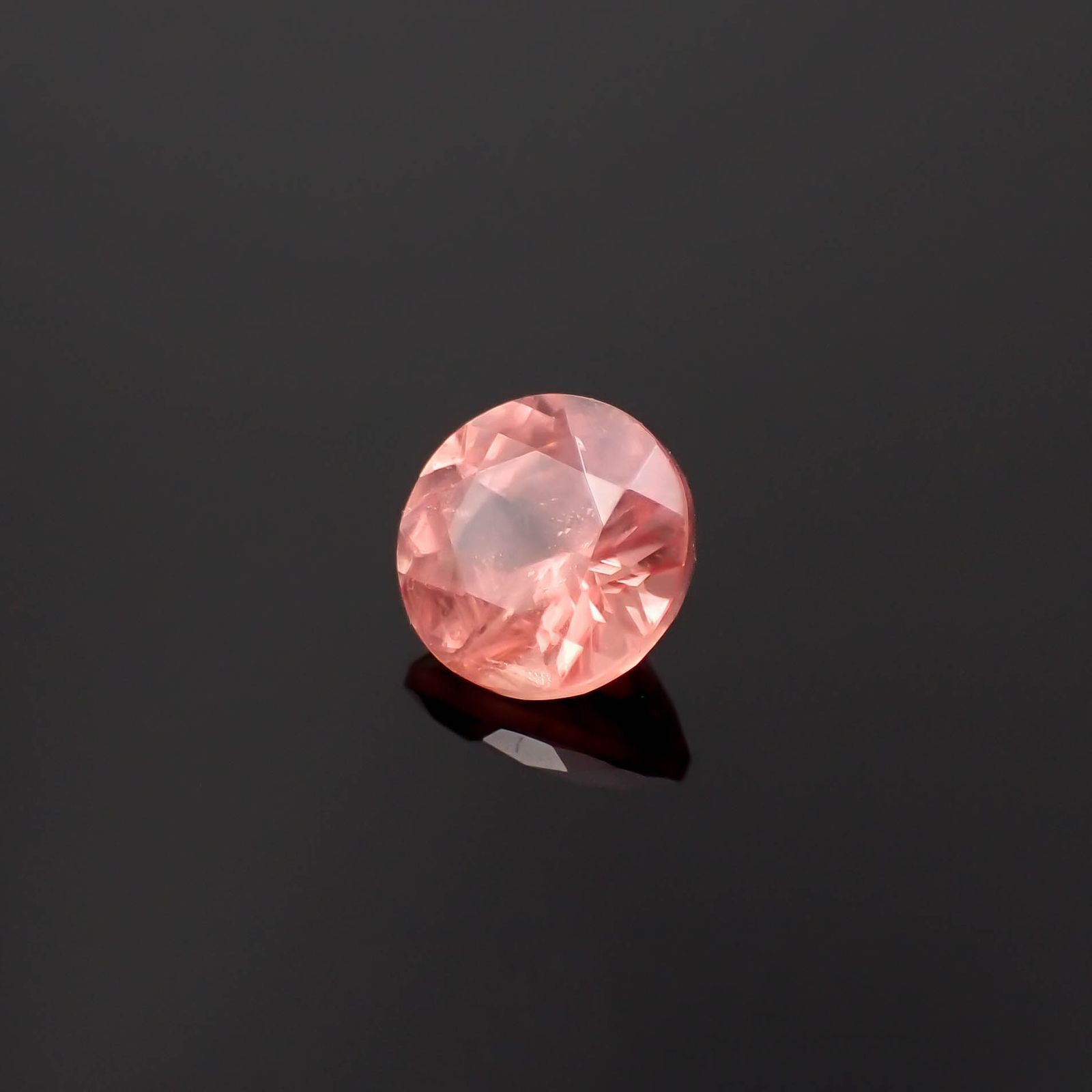 ロードクロサイト(宝石名ロードクロサイト)アメリカ・コロラド州産 識別済 0.80ct / 5.6x5.6mm前後 [230220718]