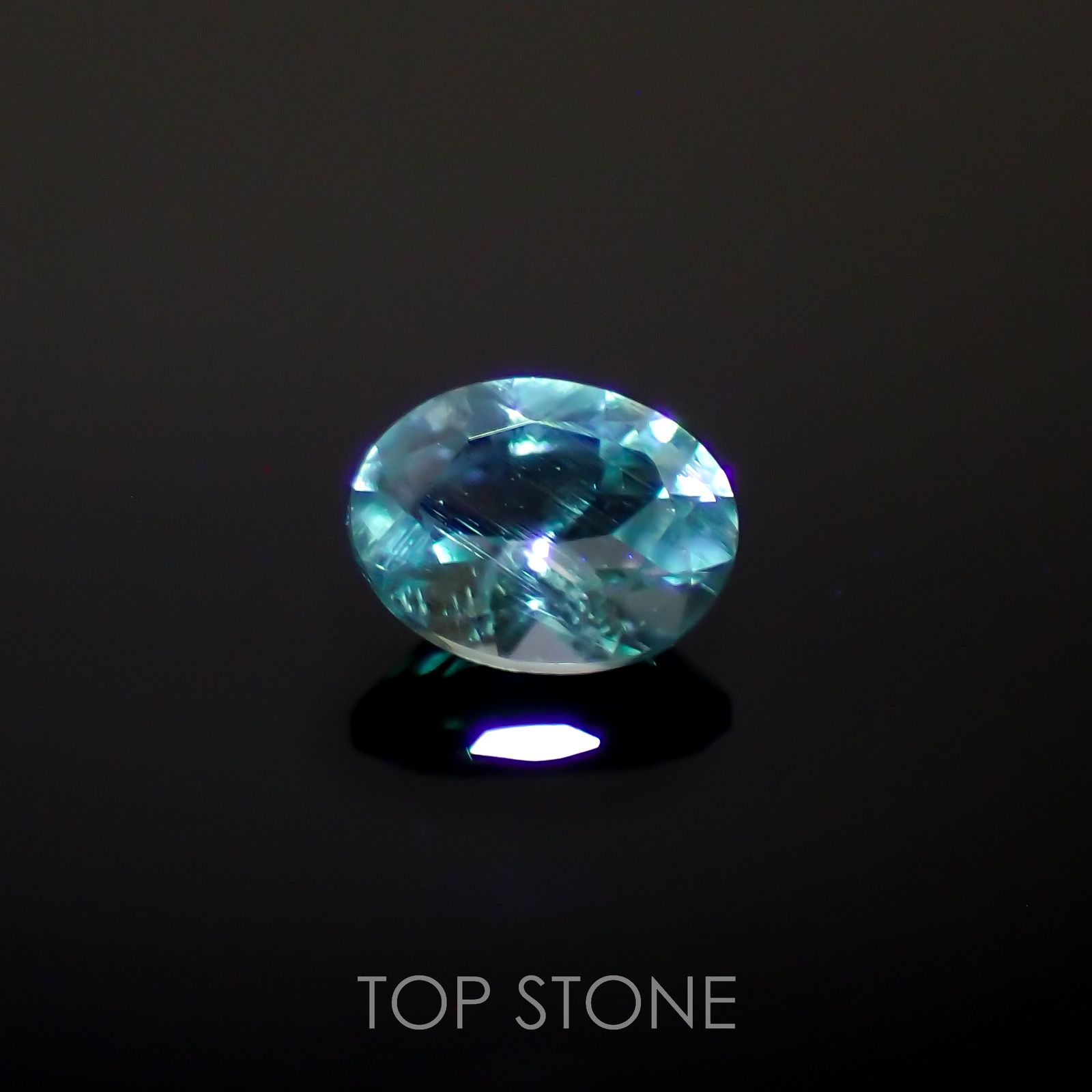 ブルーグリーンコーネルピン(宝石名コーネルピン)タンザニア産 0.11ct 識別済[221219231]3.3x2.3mm前後