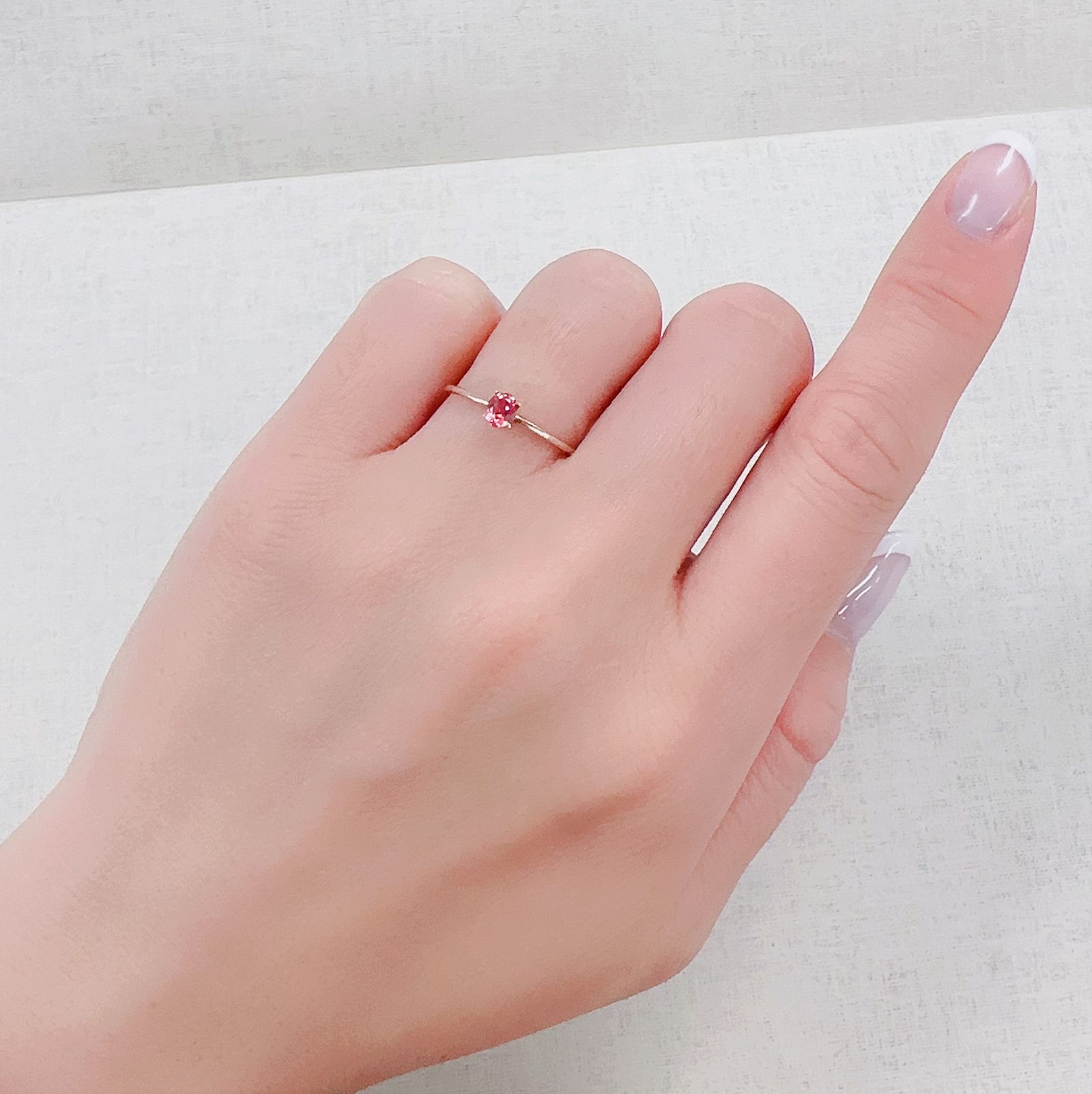 ピンクスピネル パパラチャカラー タンザニア産 0.27ct[230421857]4.2x3.3mm前後