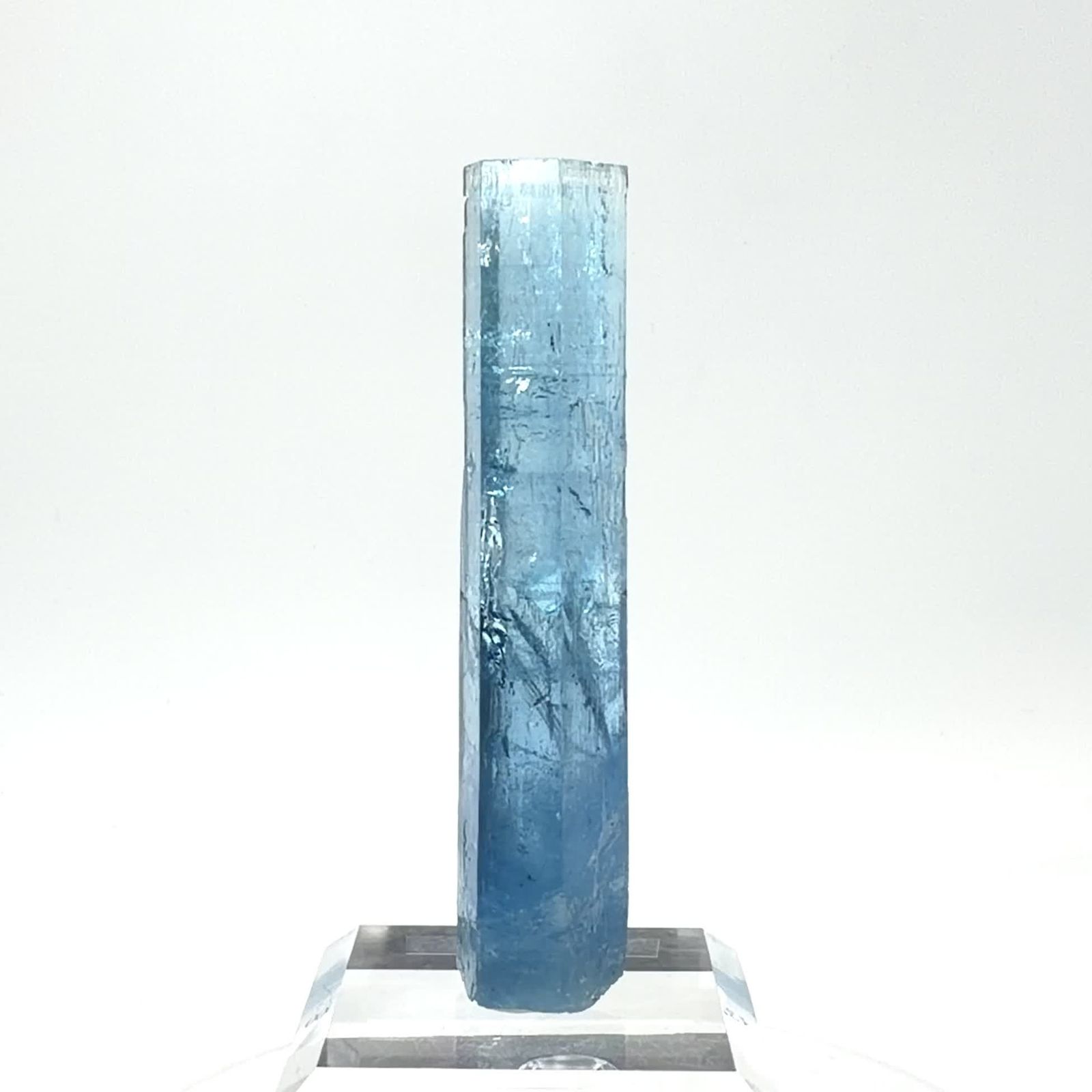 アクアマリン柱状結晶原石 ベトナム産 アクリル台座付き 99.95ct(19.99