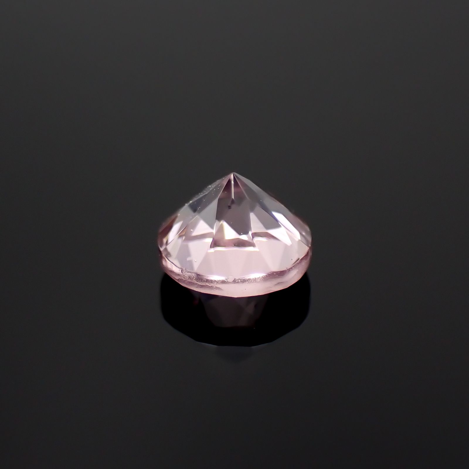ドラゴンガーネット タンザニア産 0.51ct[230421429]4.5x4.4mm前後